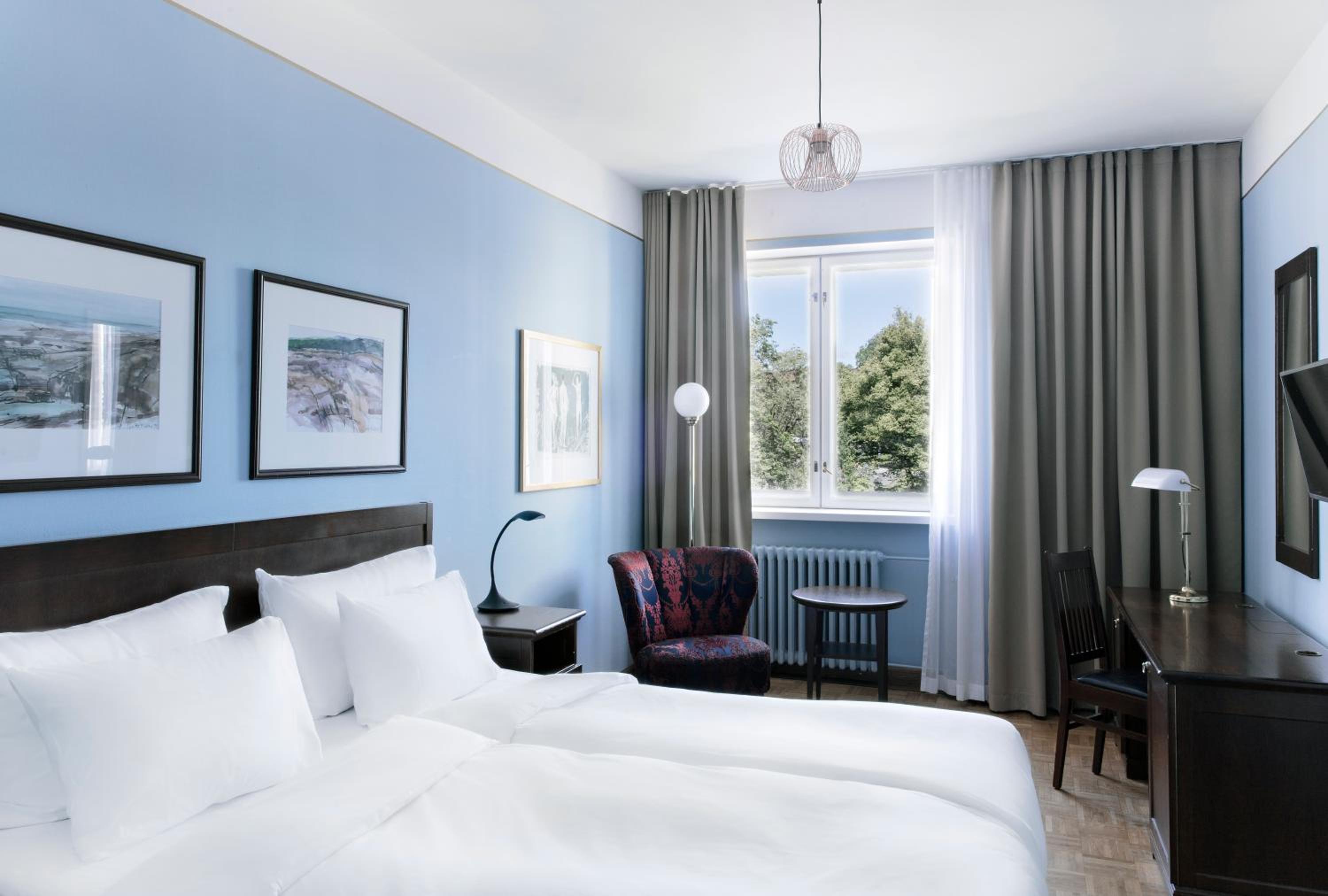 Standard Double or Twin Room - Photo 4