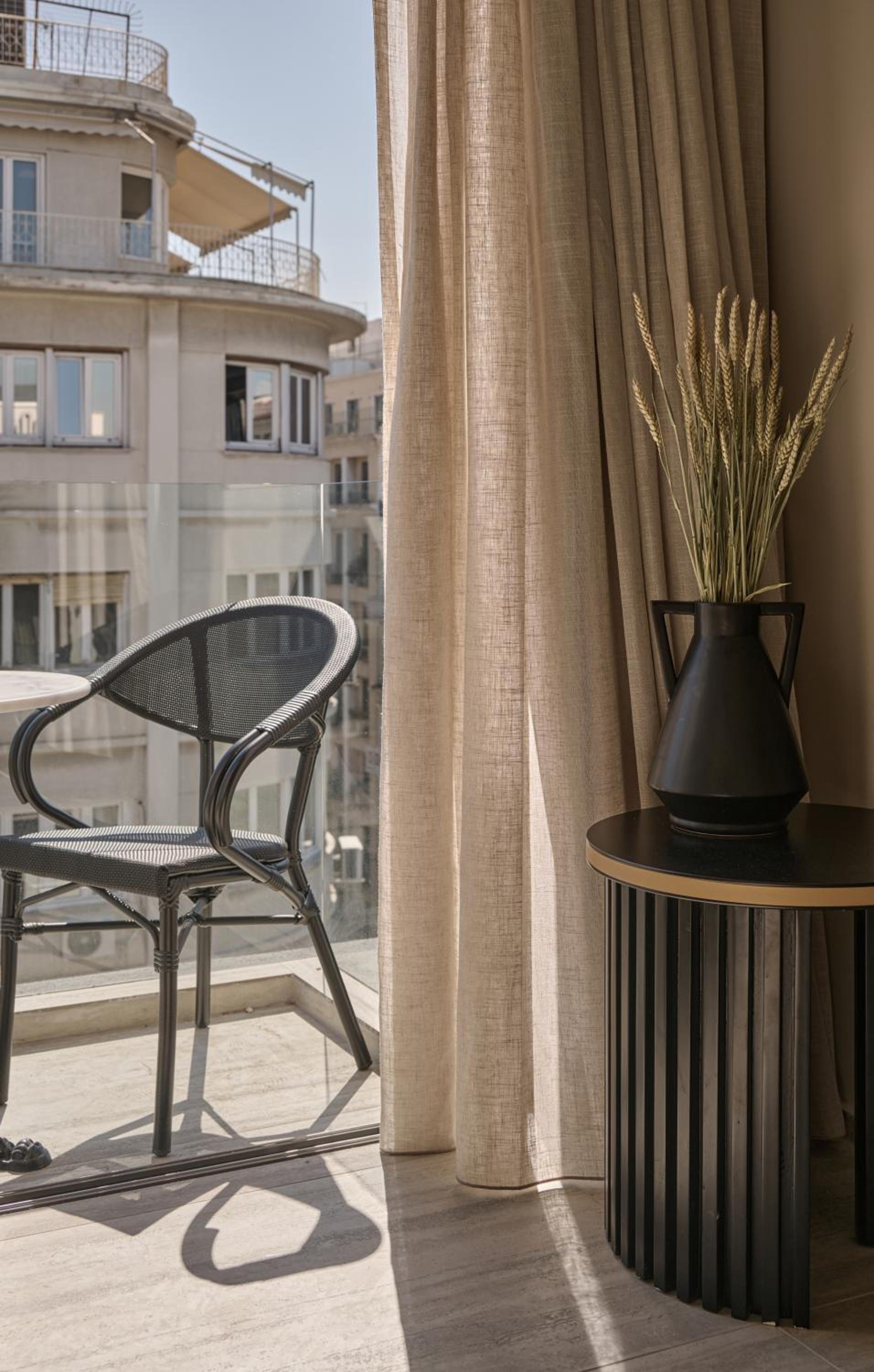 Acropolis One Bedroom King Suite