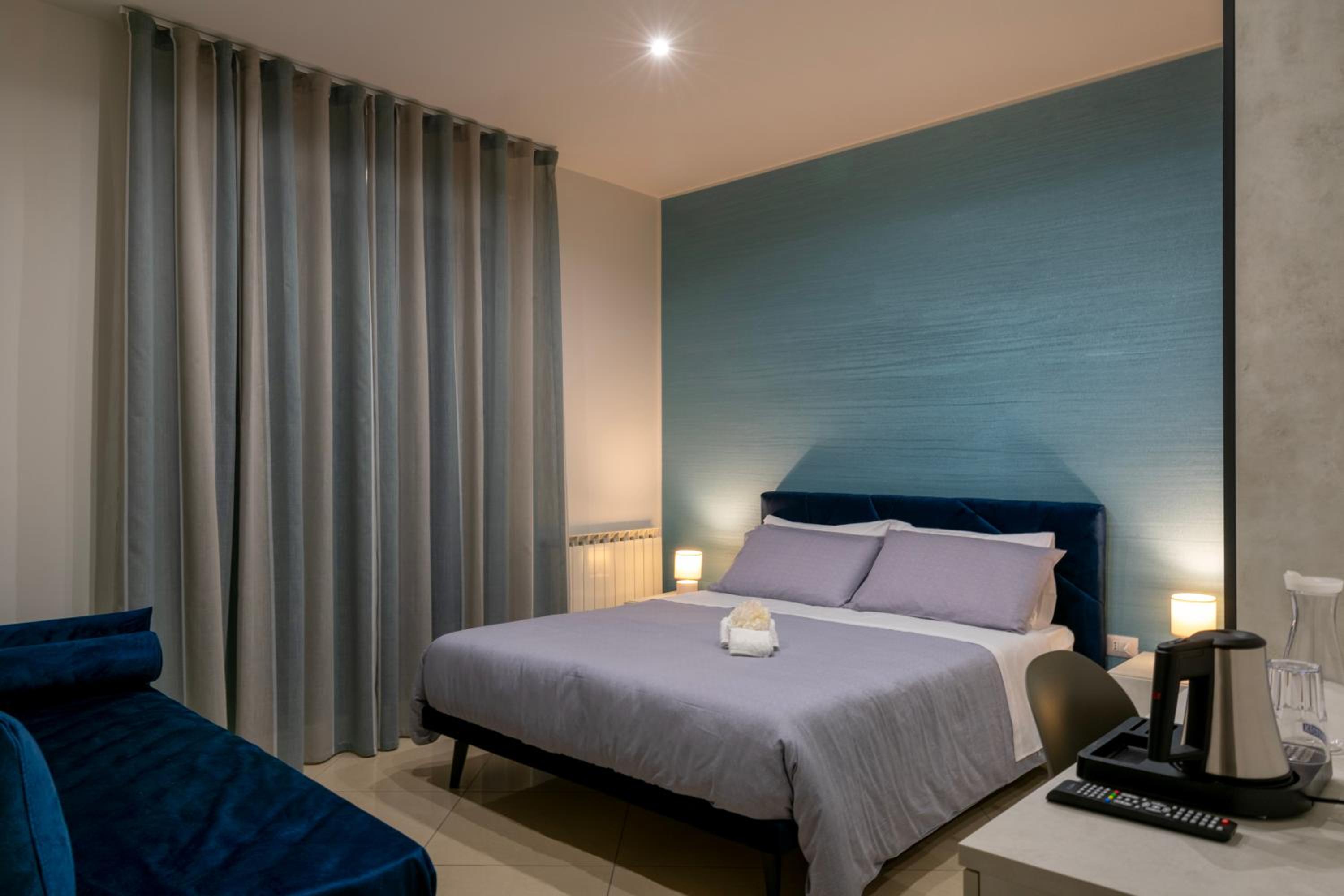 Double Room with Private External Bathroom
