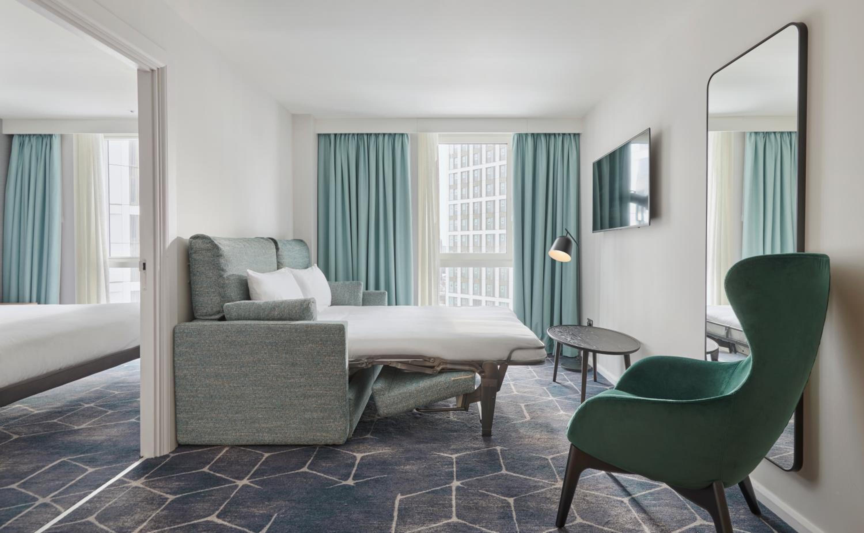 King Suite with Sofa Bed photo 3