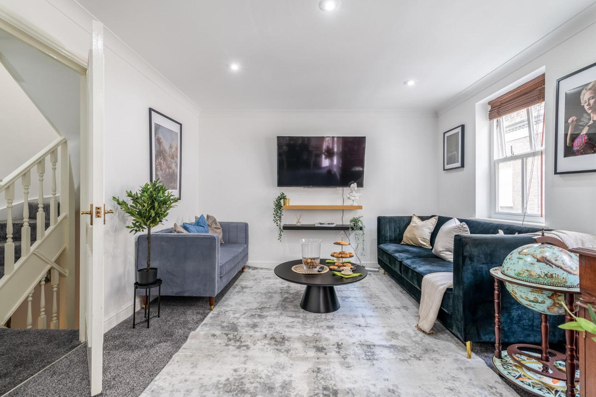 Three-Bedroom House photo 1