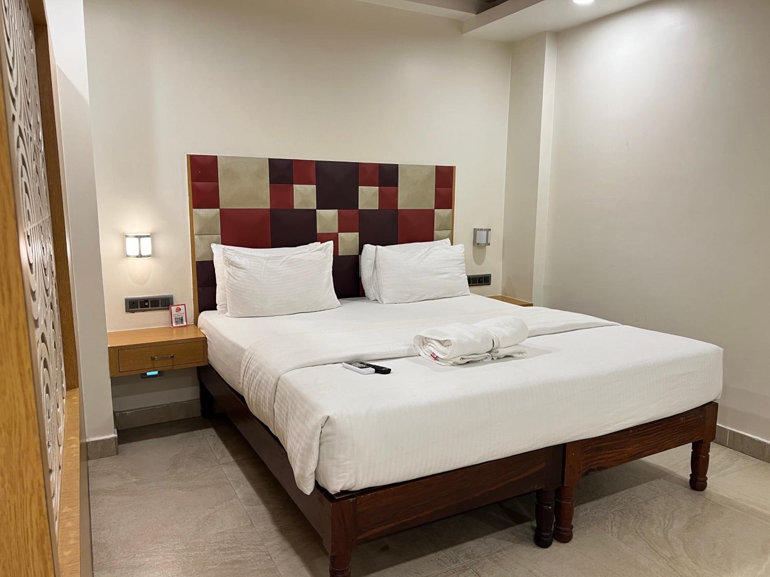 Deluxe Double Room photo 2