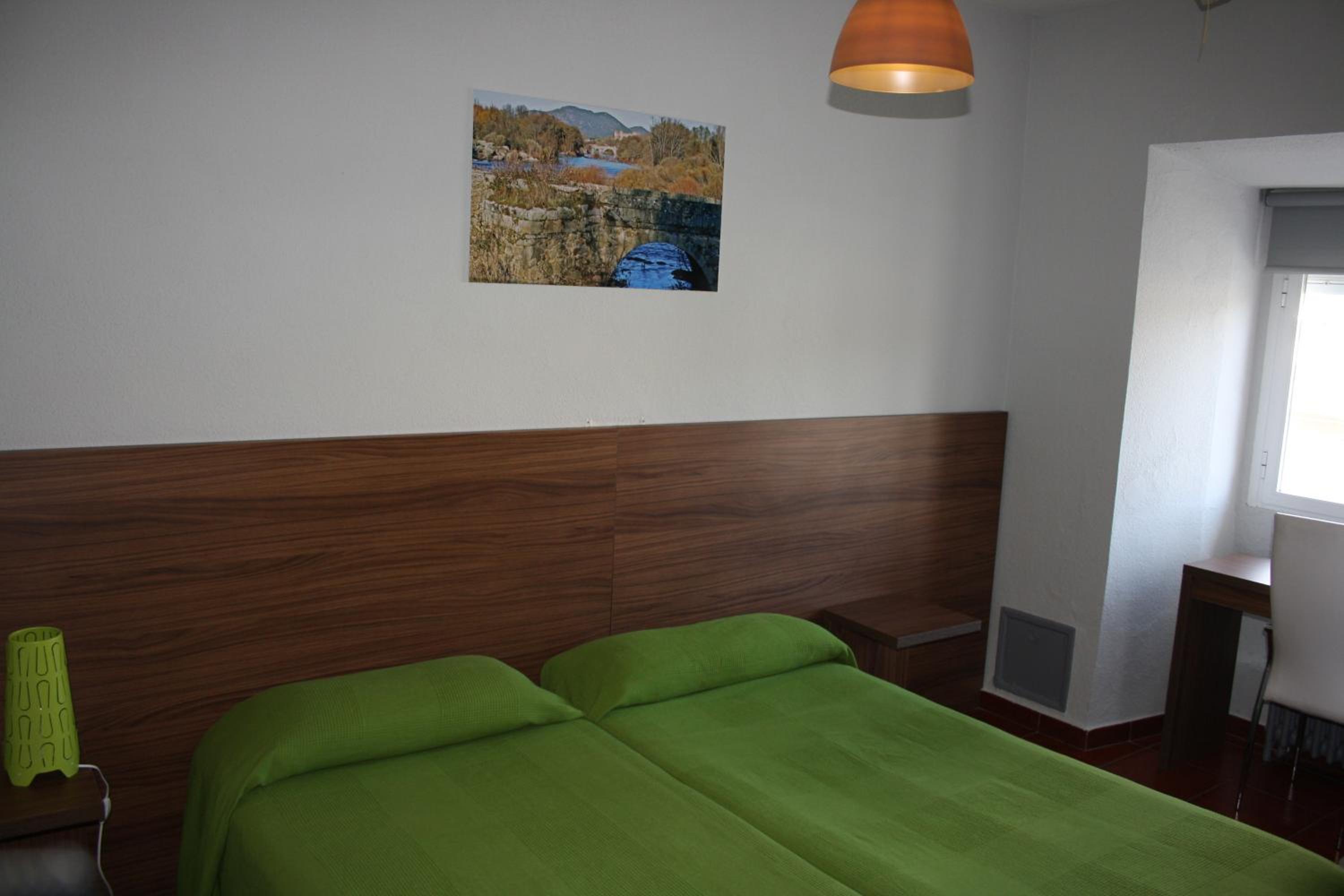 Double or Twin Room photo 2