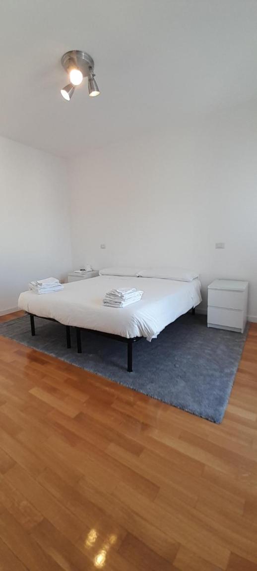 Double or Twin Room with Shared Bathroom