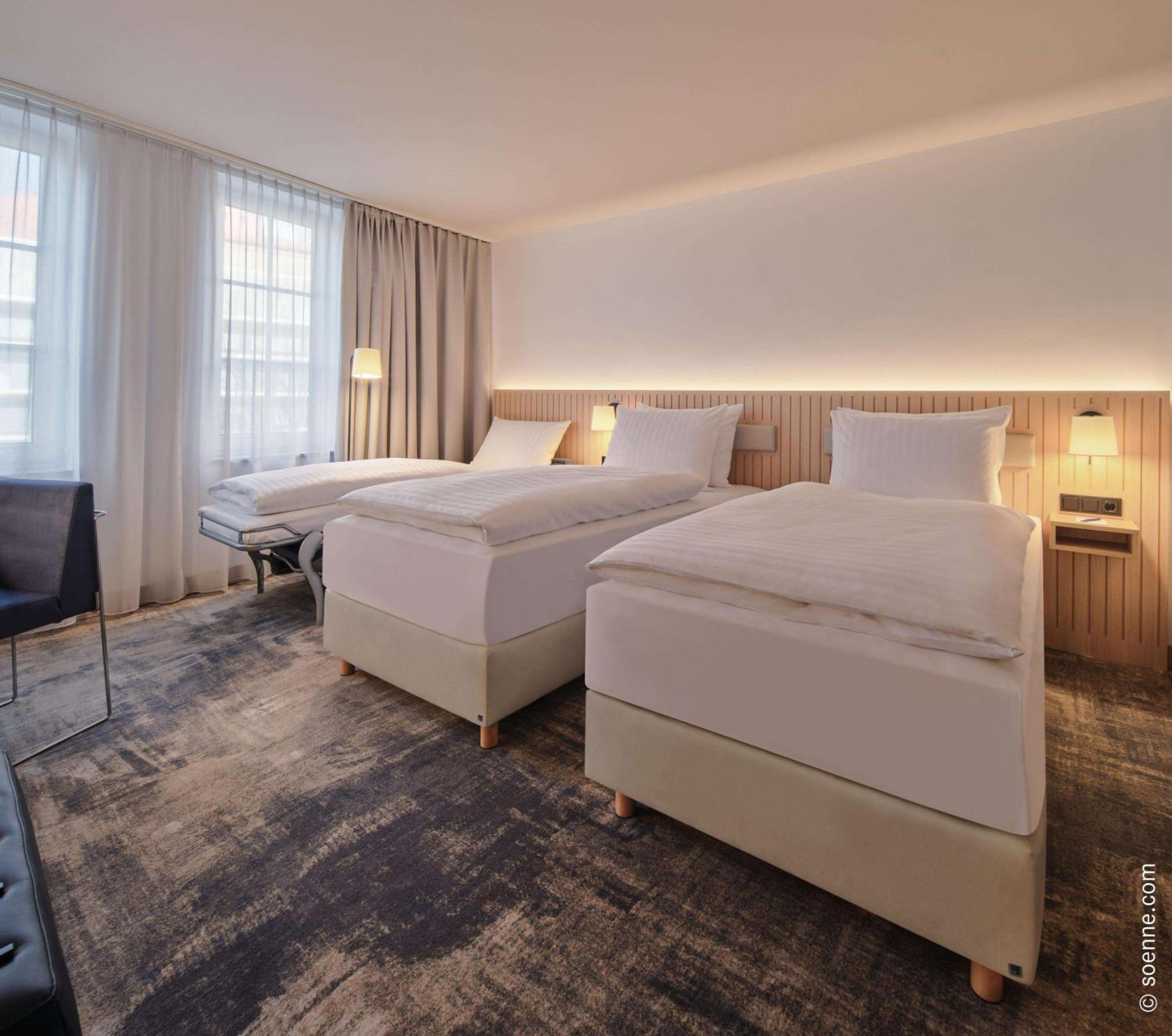 Superior Twin Room - Photo 1