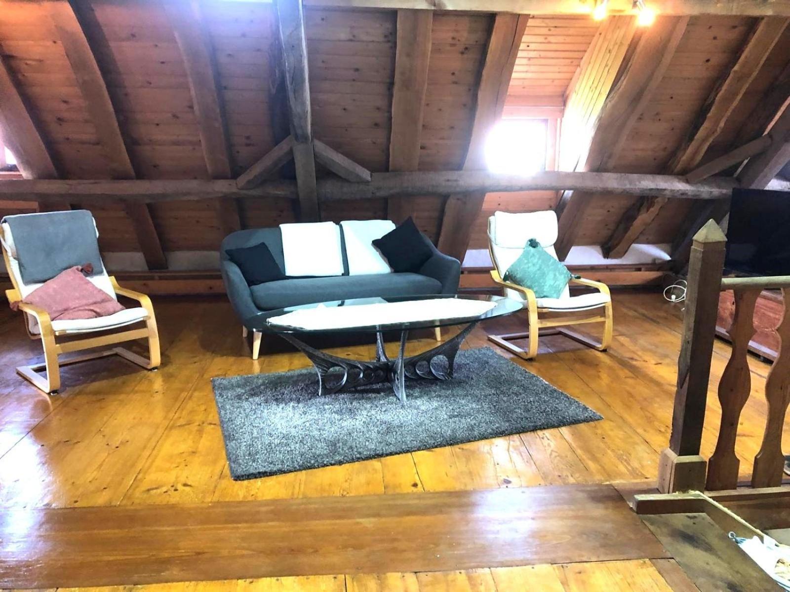 Two-Bedroom Apartment with Balcony photo 1