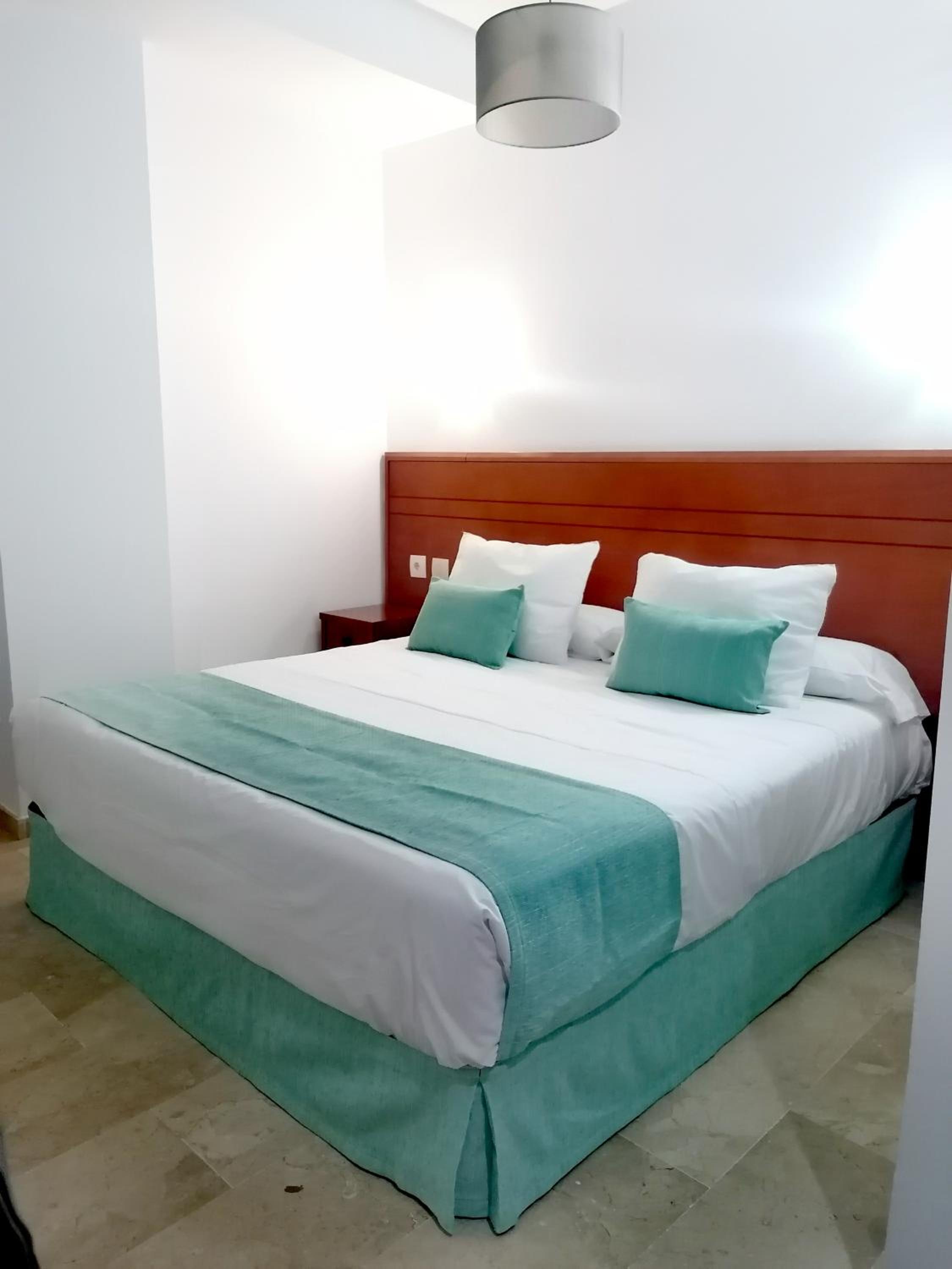 Suite Junior con Vista al Jardín