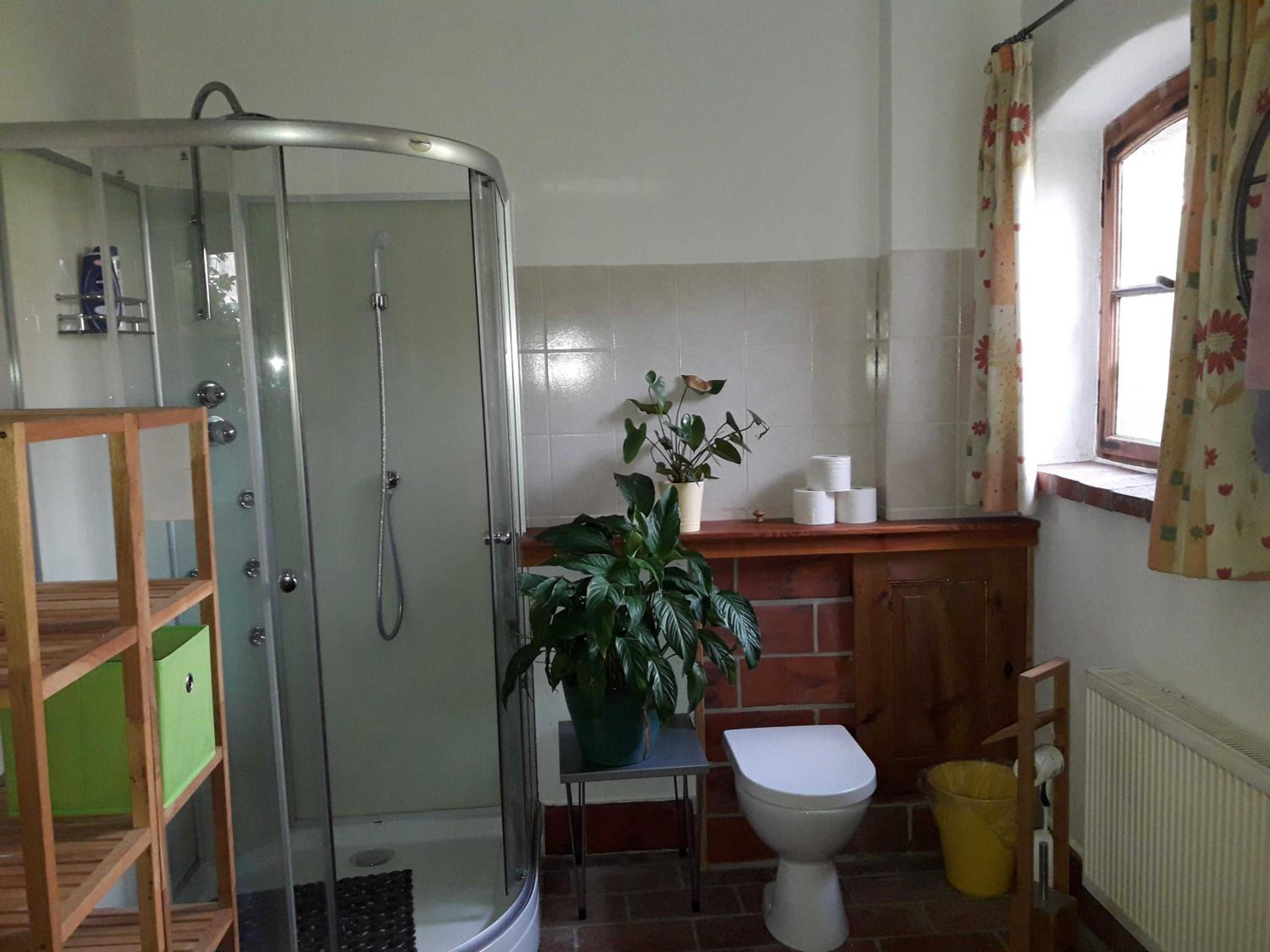 Studio (2 Adults) - Photo 2