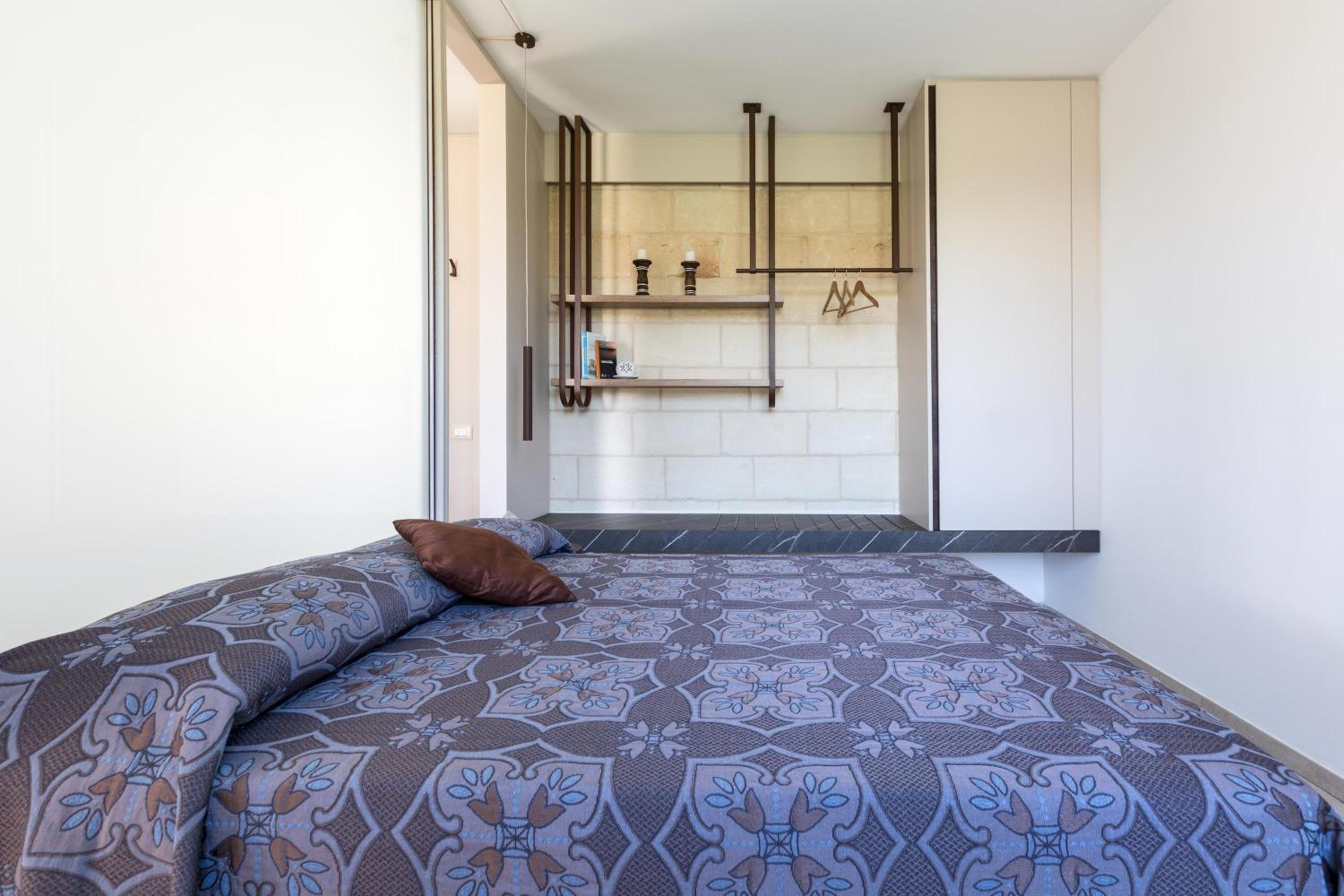 One-Bedroom House photo 2