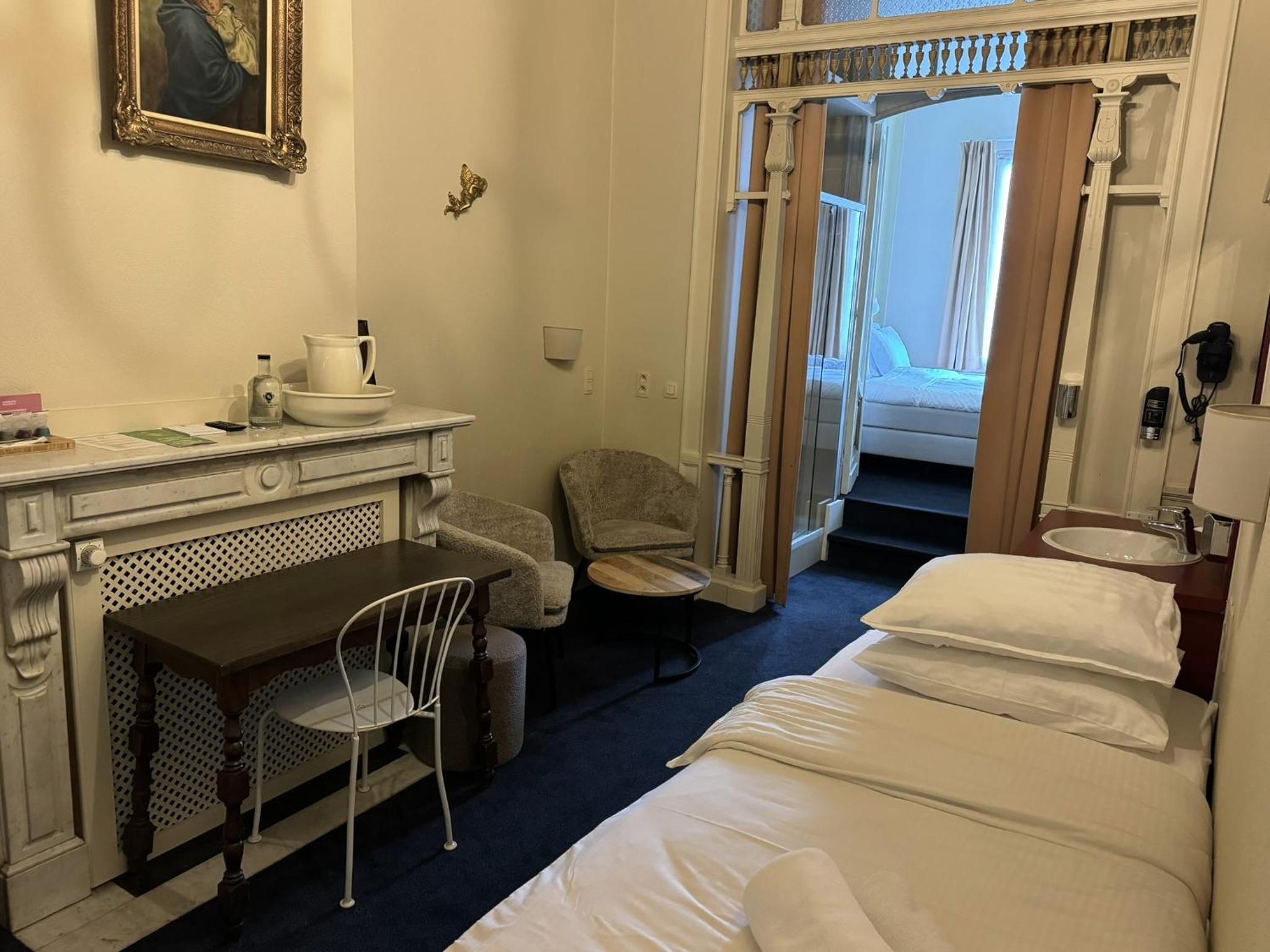 Standard Quadruple Room - Photo 3