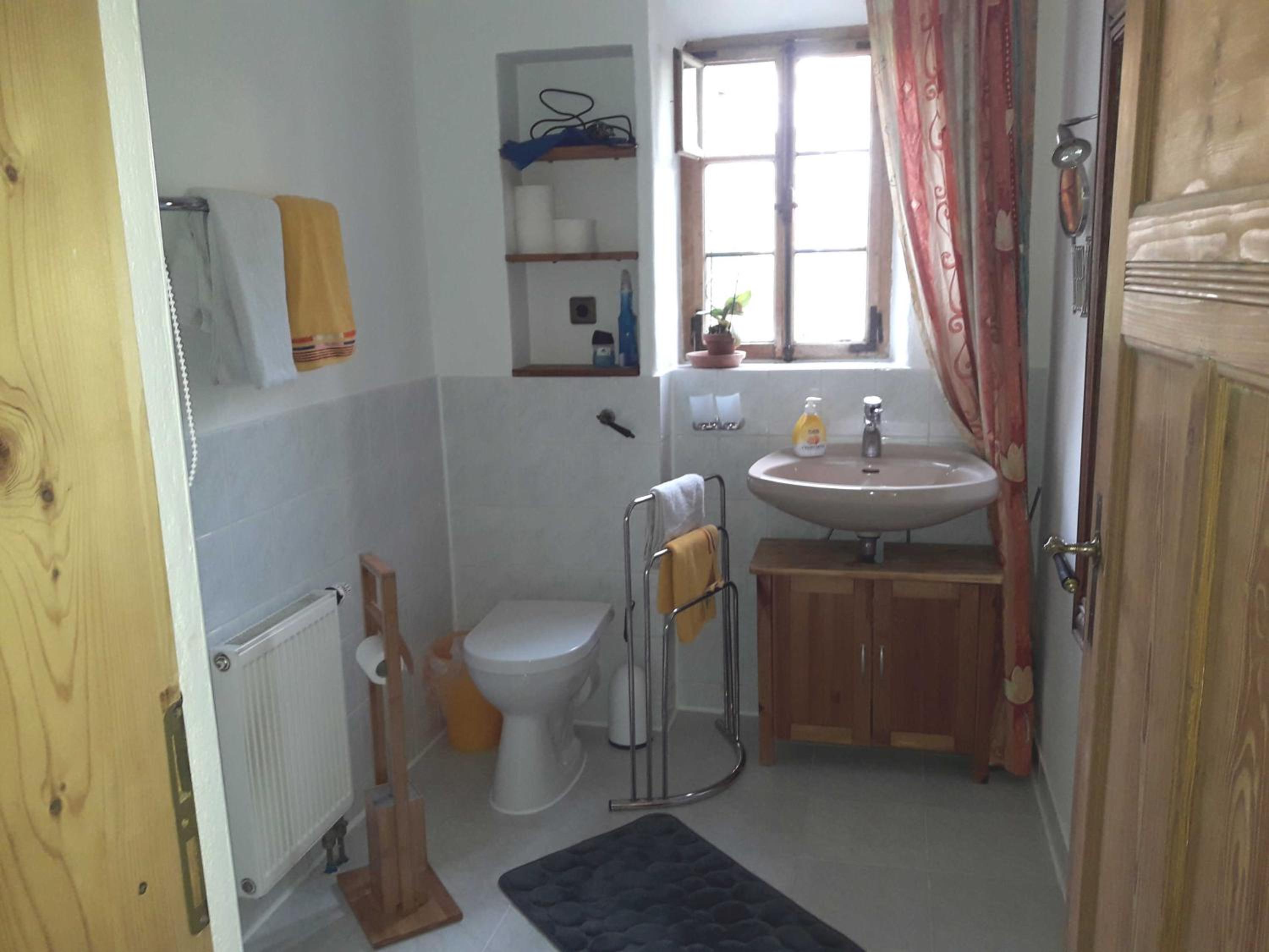 Triple Room - Photo 9