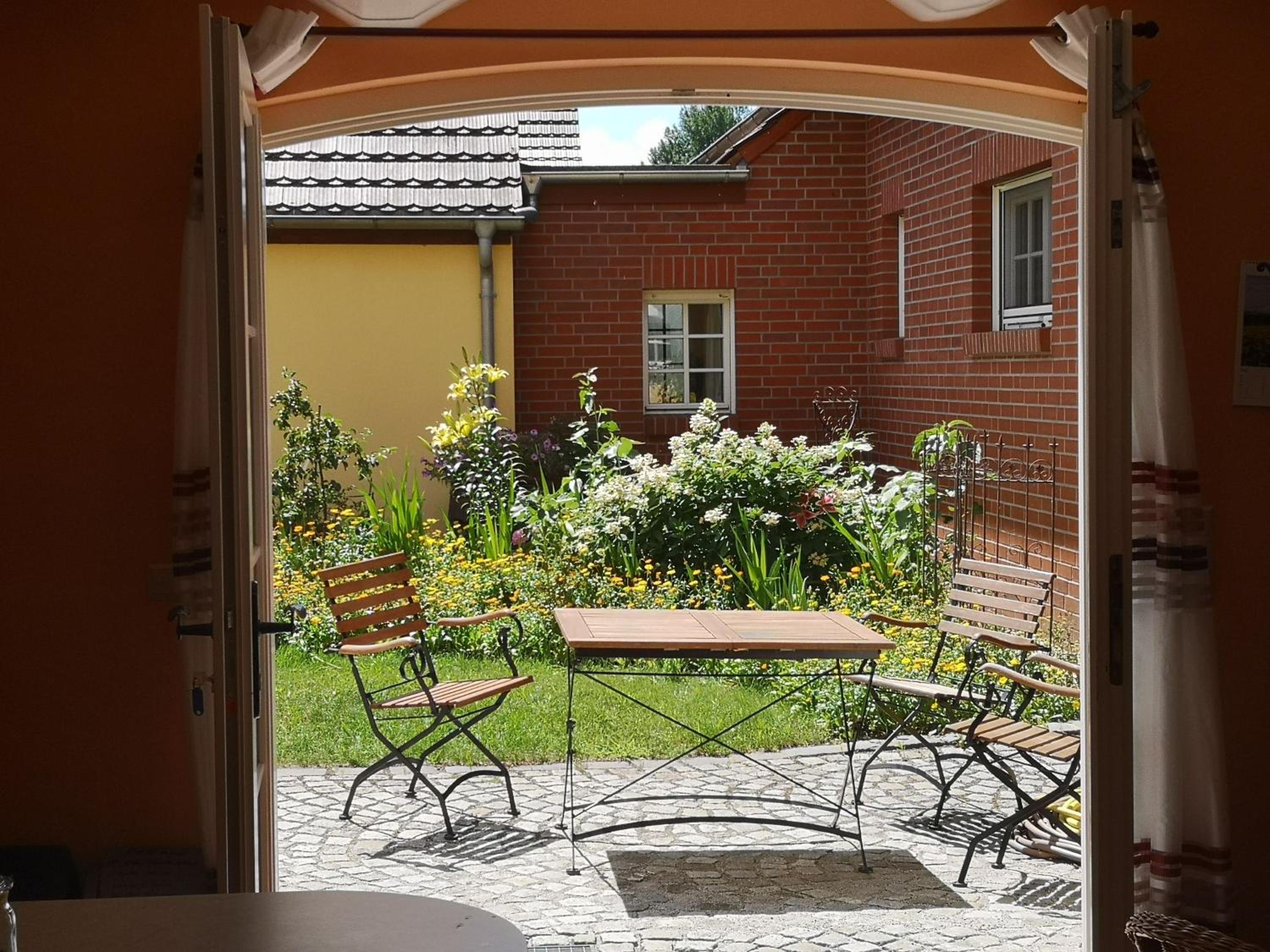 One-Bedroom House photo 2