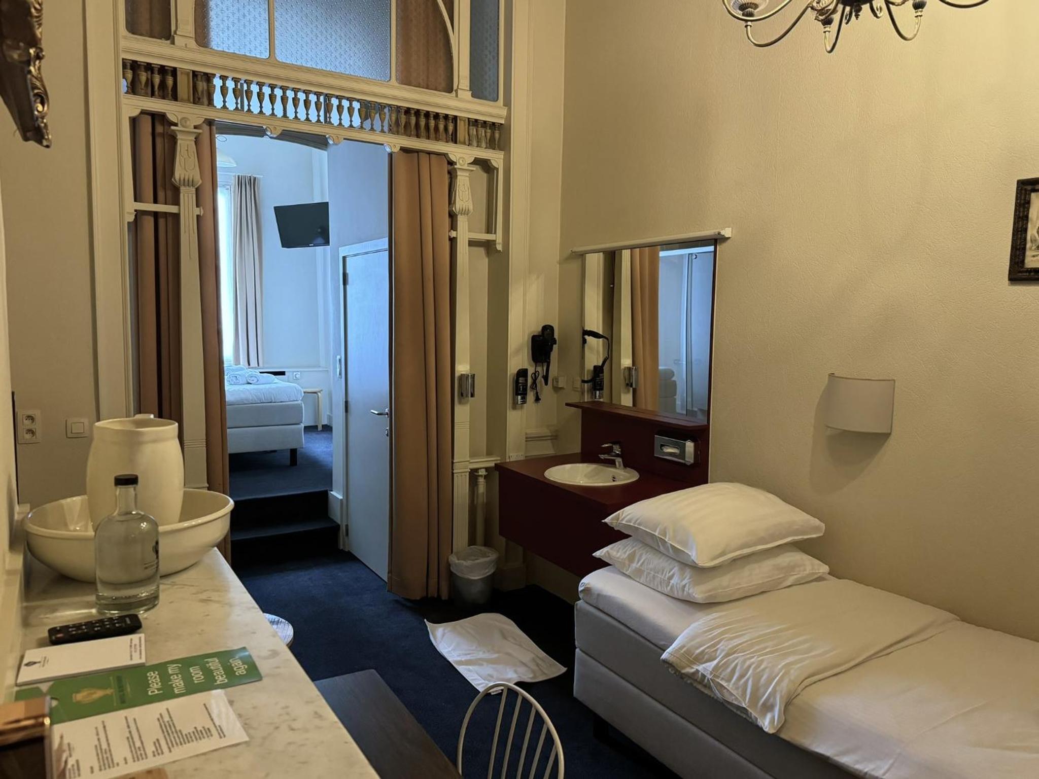 Standard Quadruple Room - Photo 5