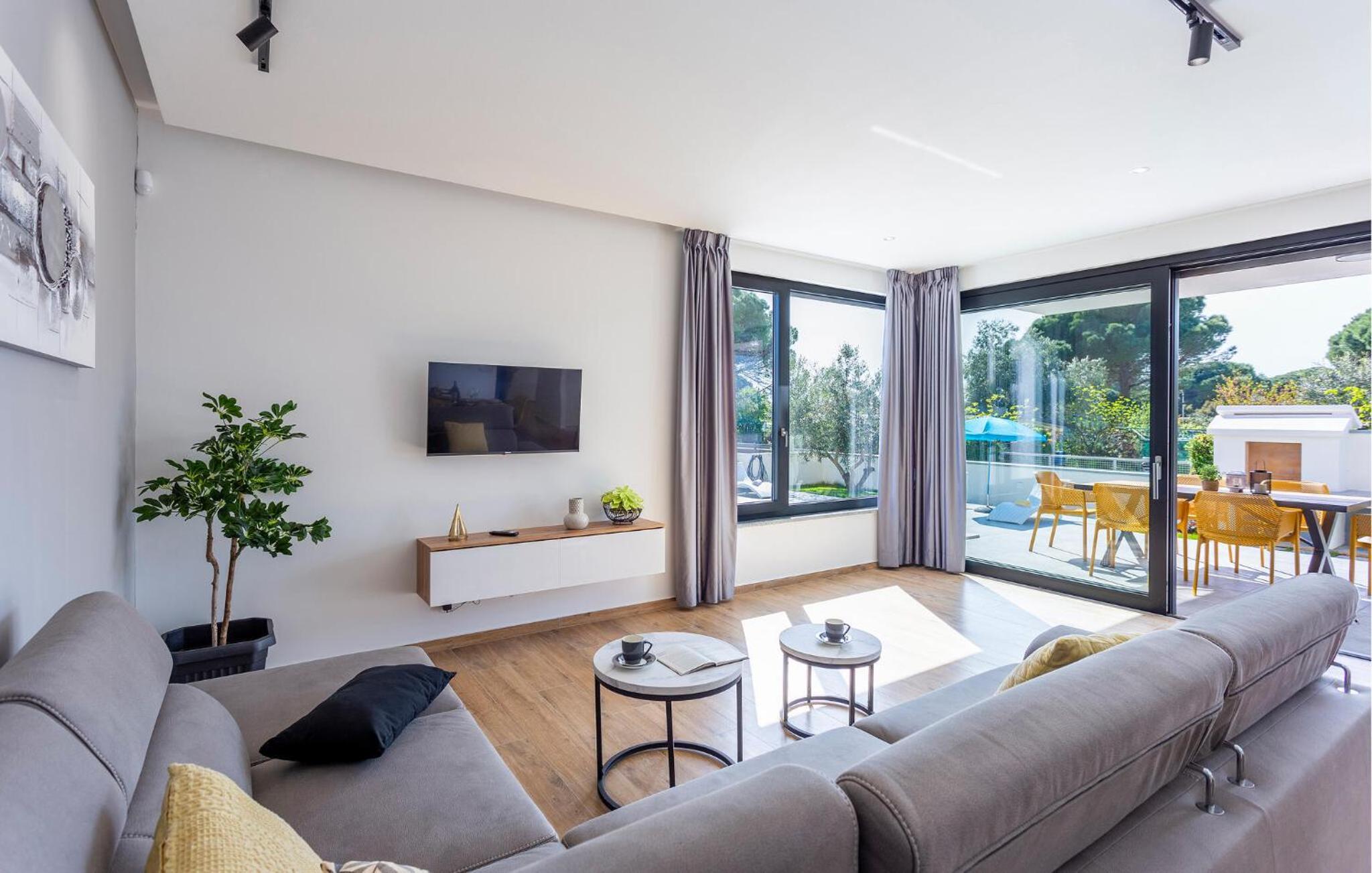 Three-Bedroom Vacation Home