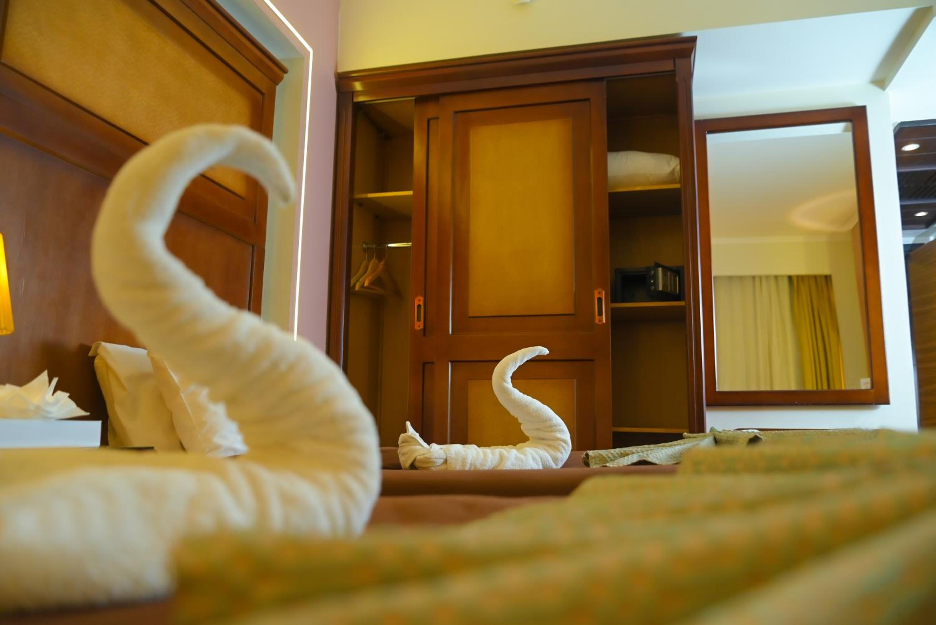 Junior Suite Nile view