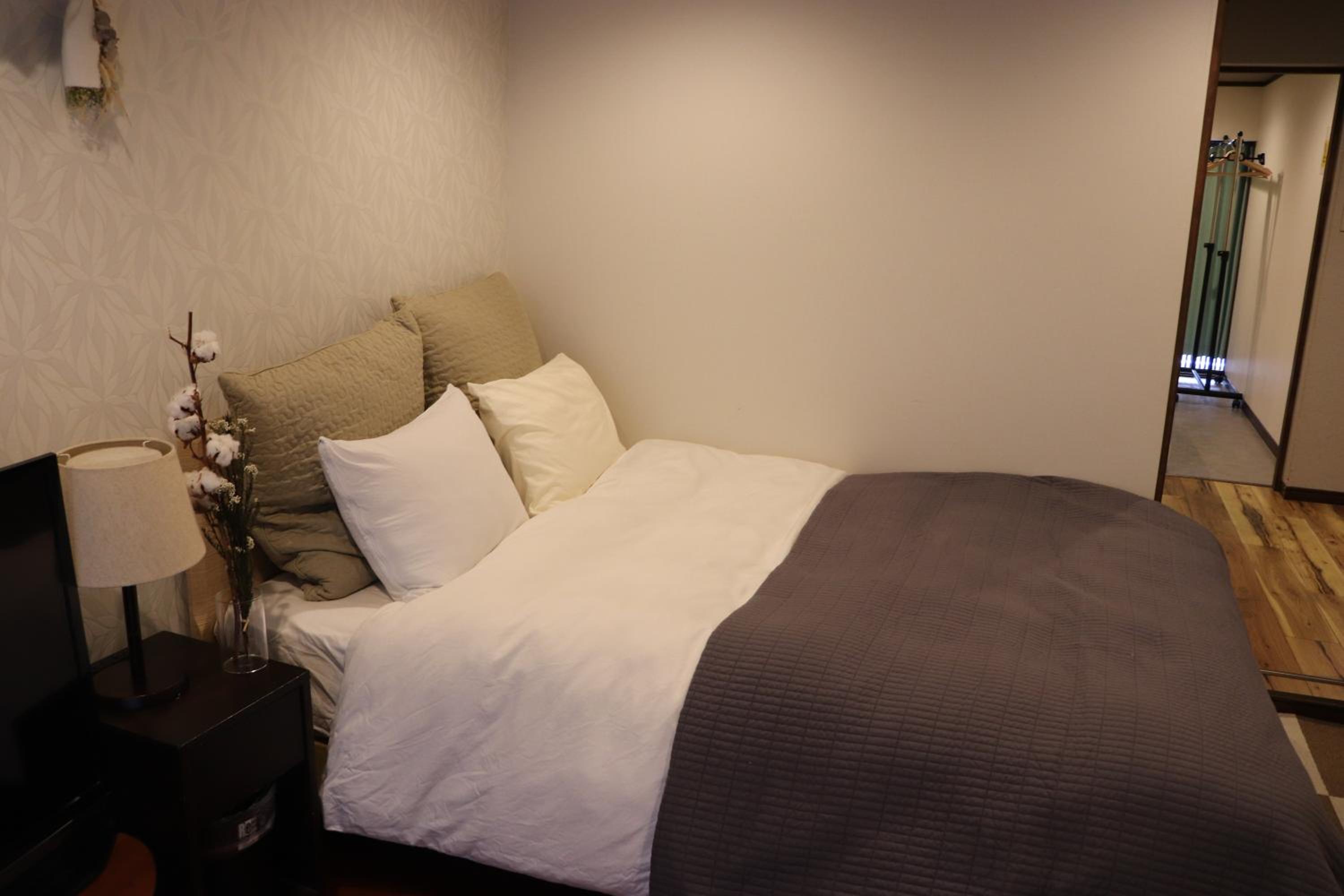 Two-Bedroom House - Photo 22