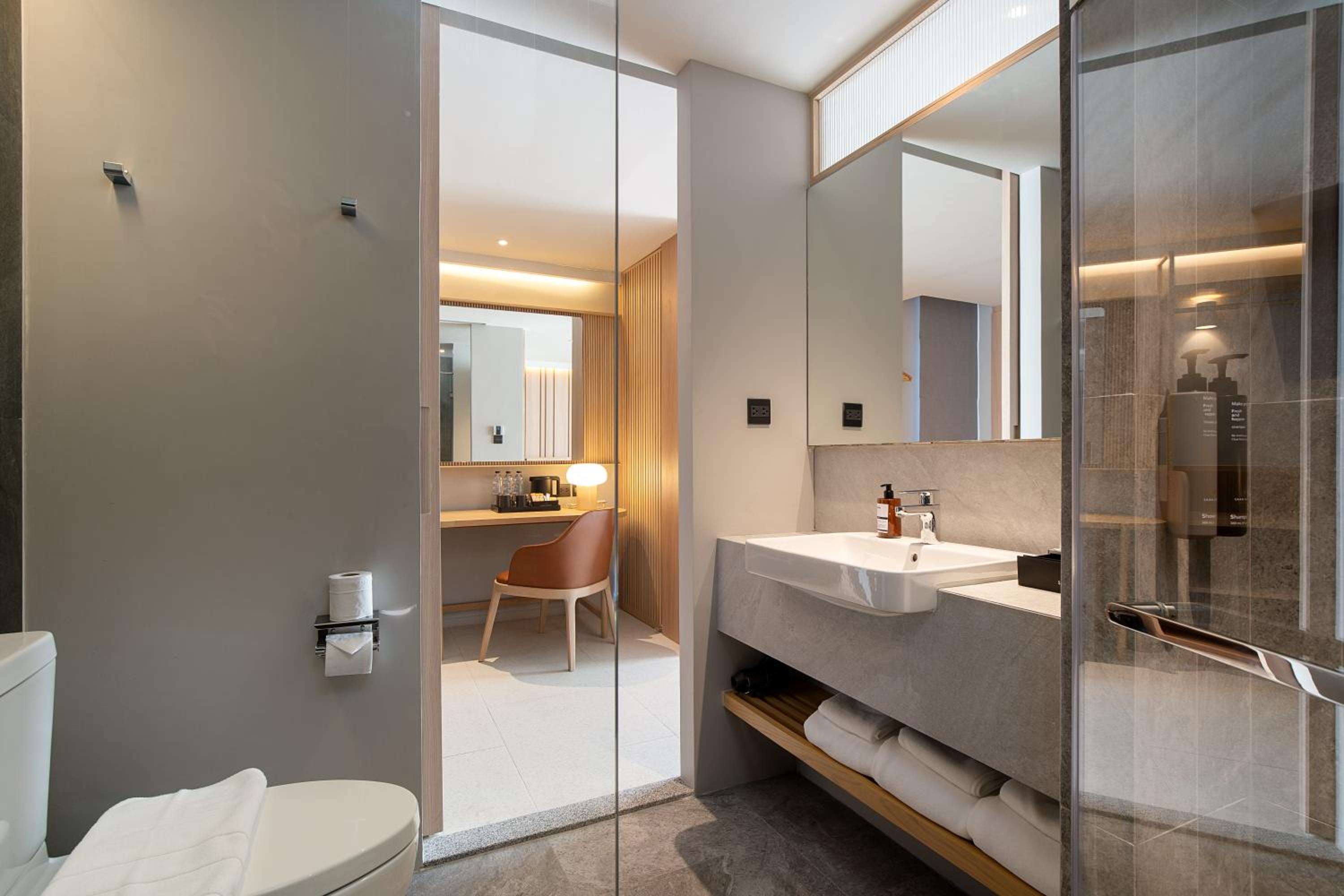 Premier Family Suite photo 1