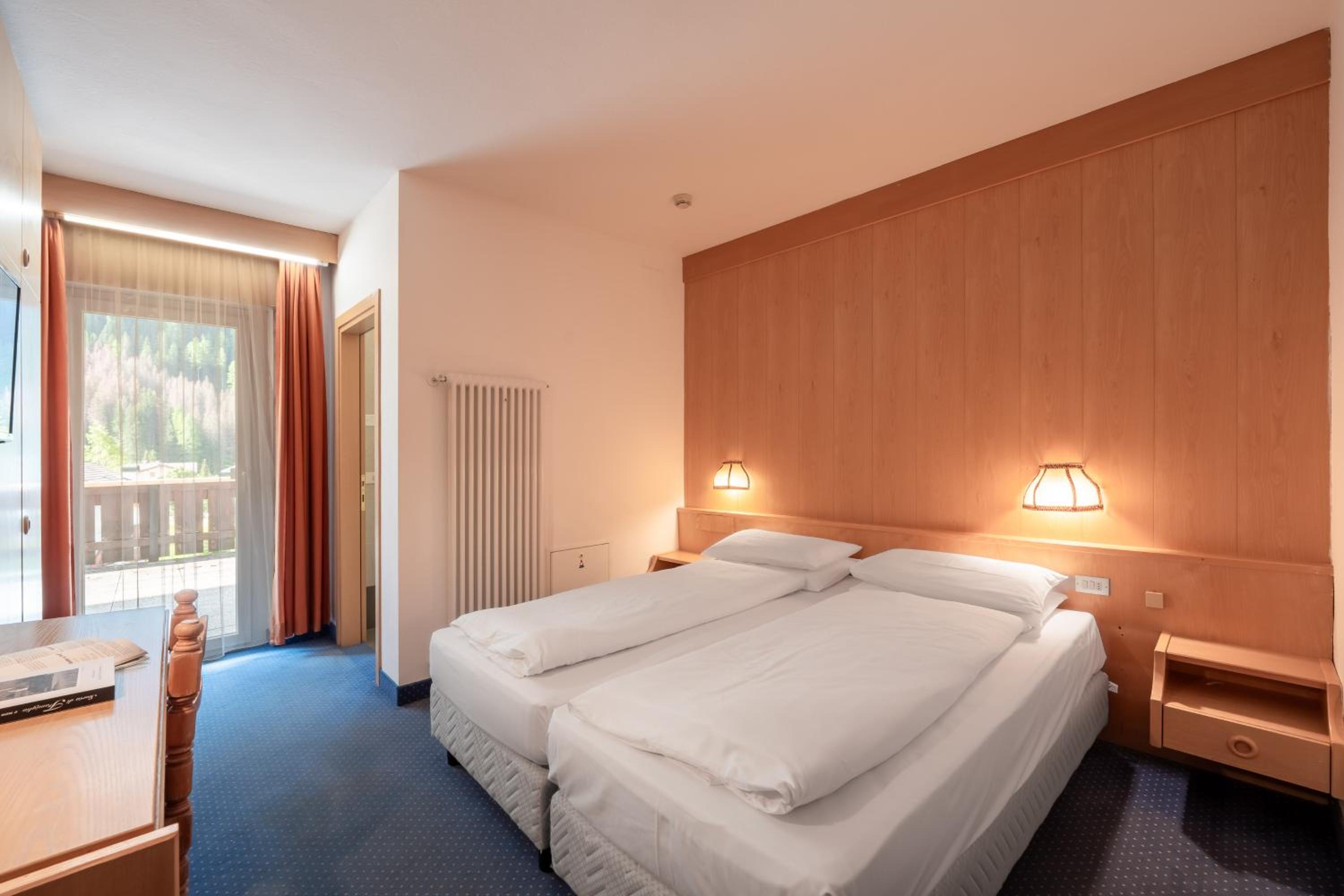 Quadruple Room photo 2