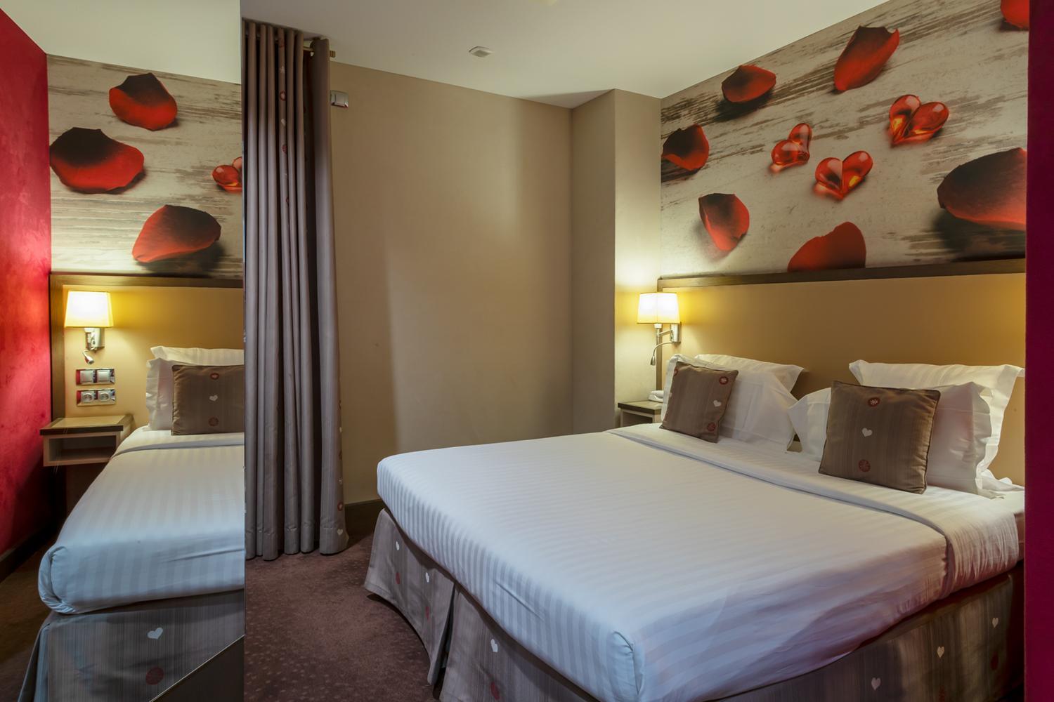 Standard Double or Twin Room photo 3