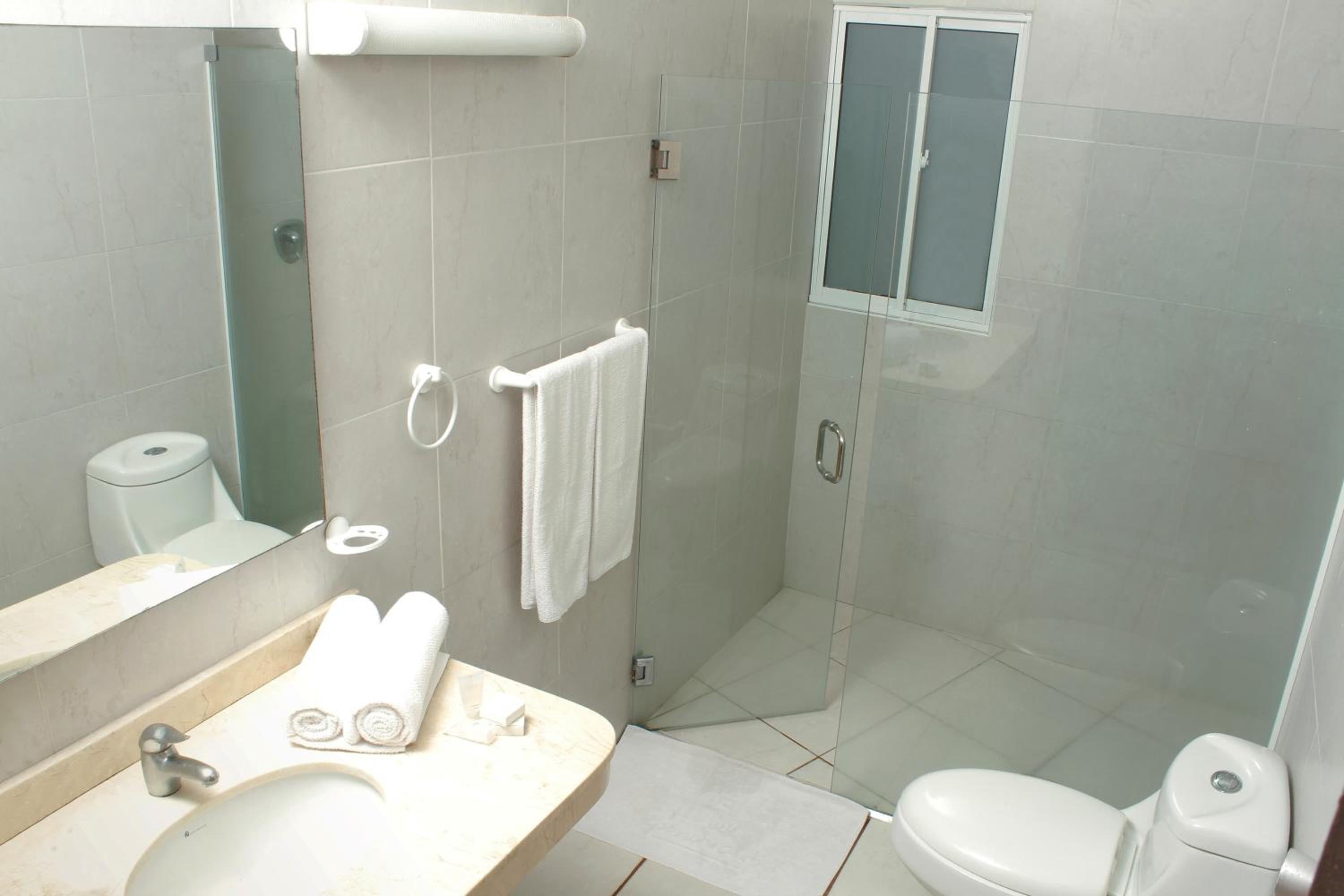 Double Room - Photo 13