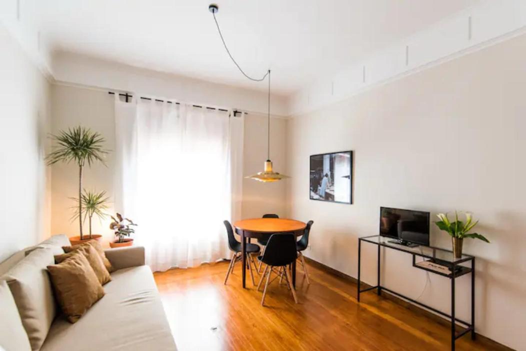 Studio Apartment - Photo 8