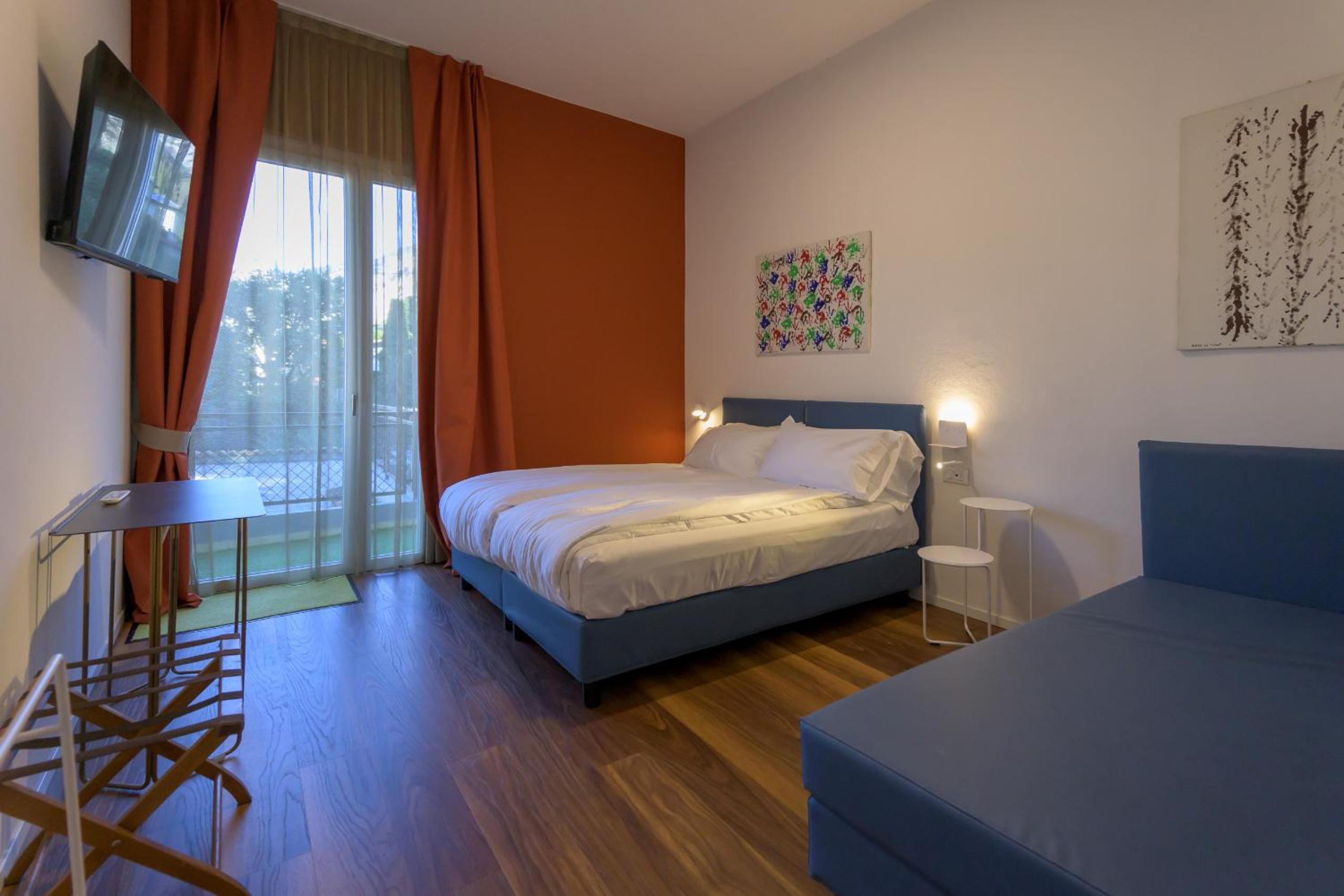 Triple Room with Balcony