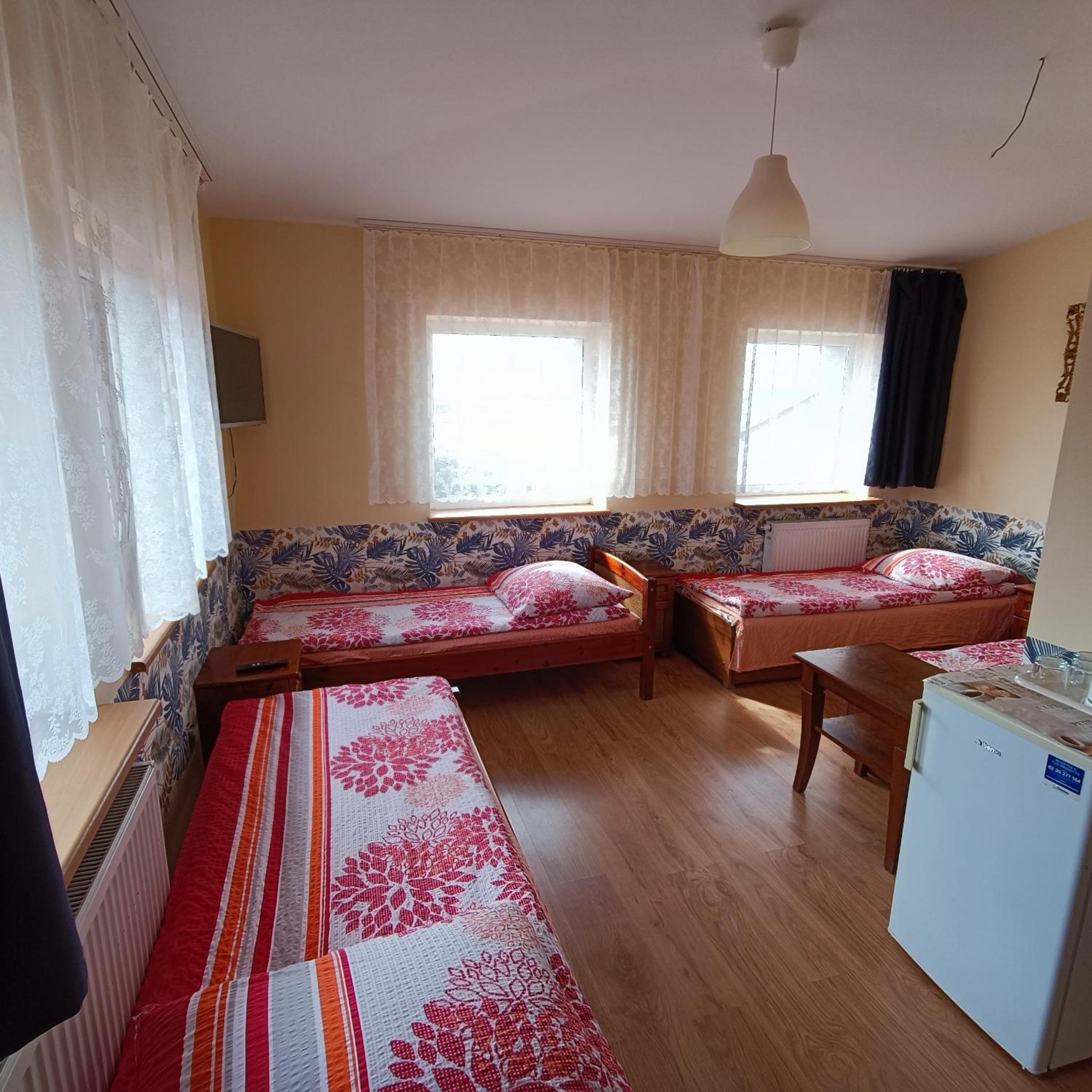 Standard Quadruple Room - Photo 3