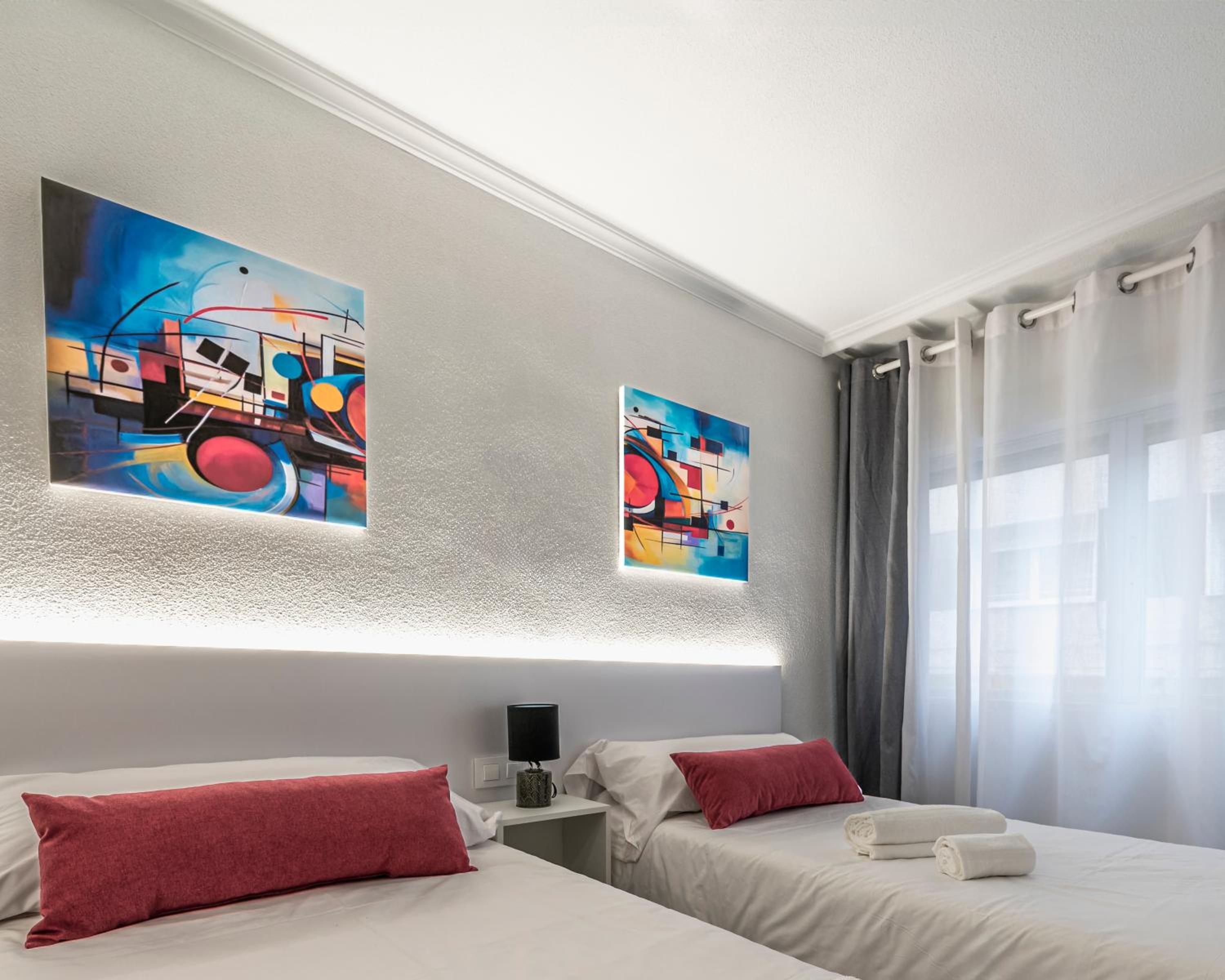 Double Room - Photo 2