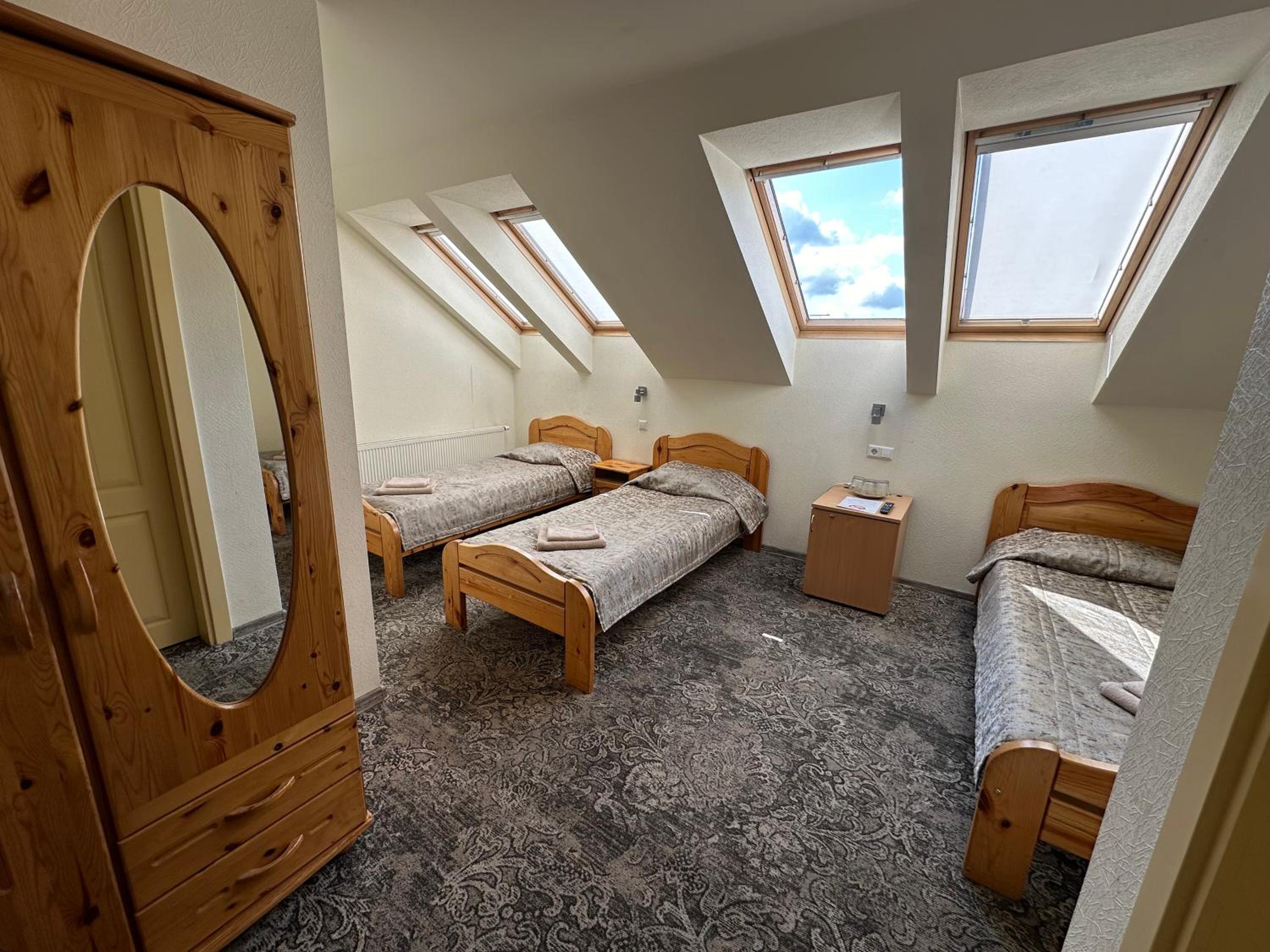 Quadruple Room with Shower