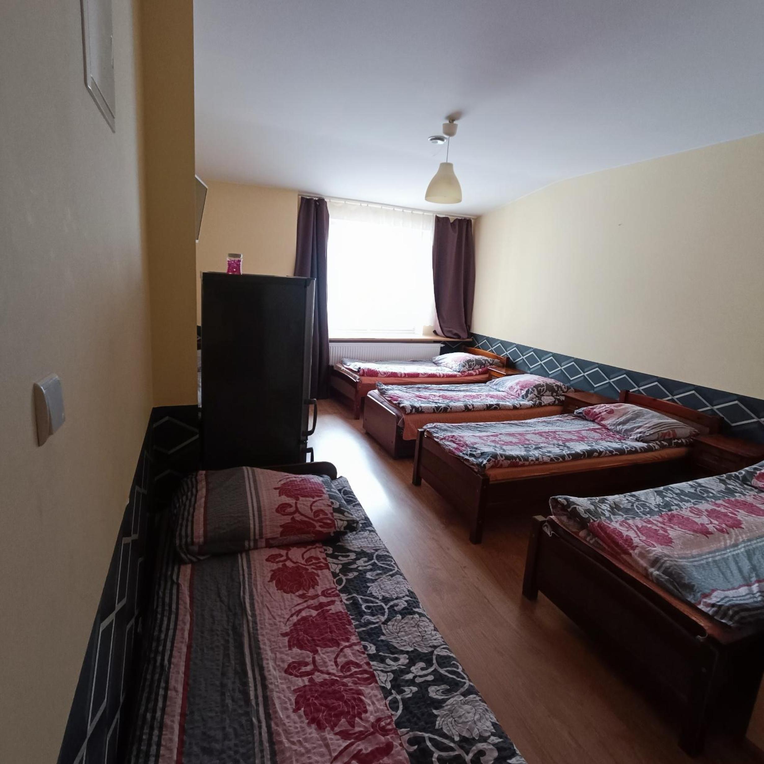 6-Bed Mixed Dormitory Room