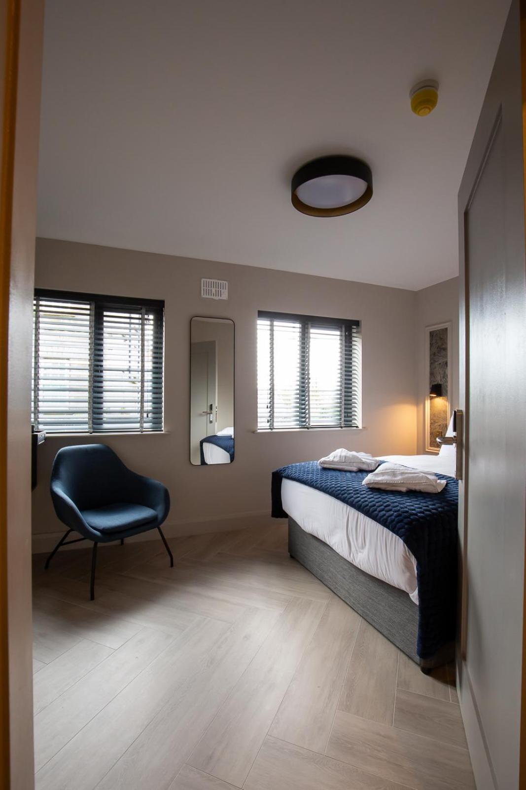 Standard Double Room - Photo 3