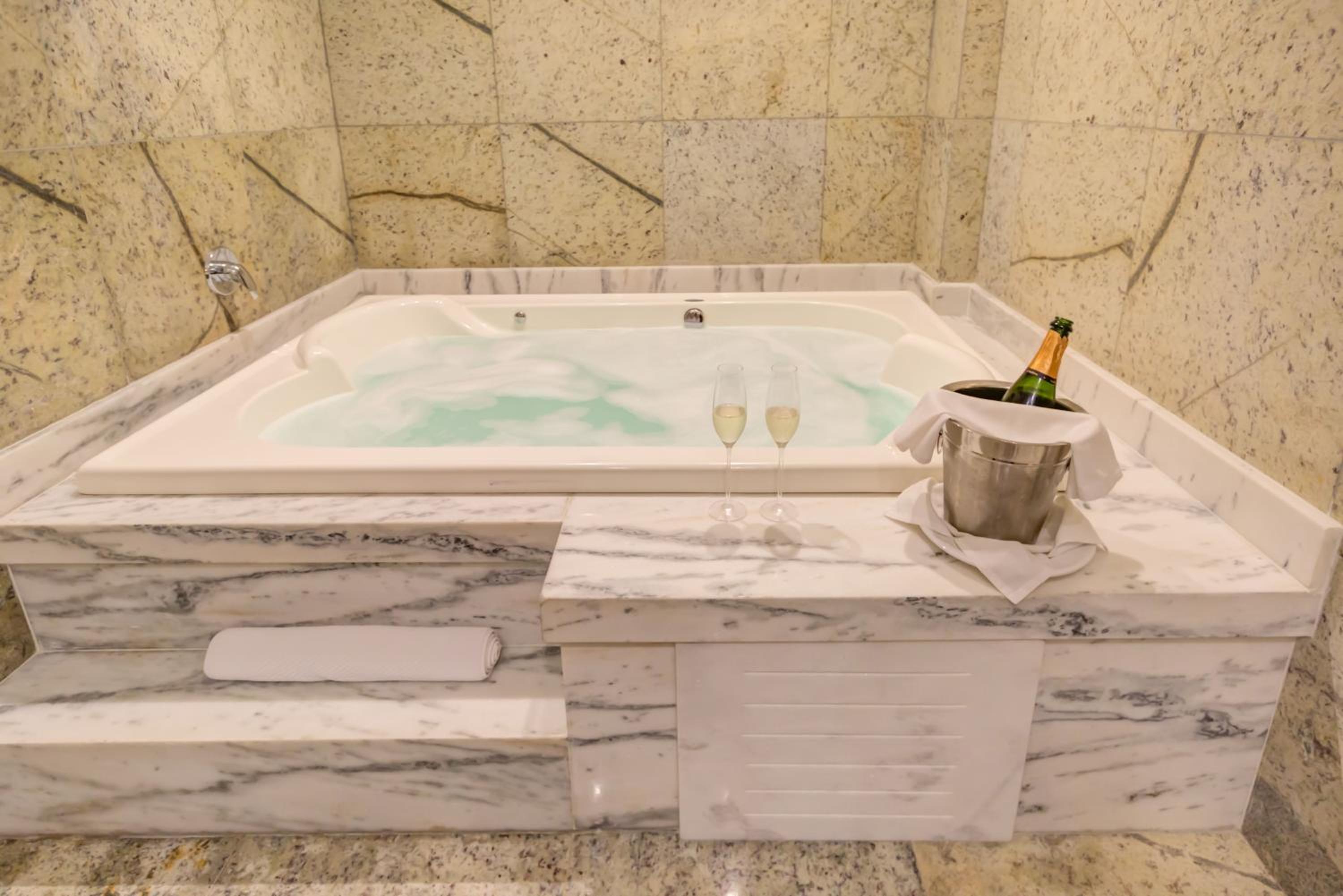 Suite with Pool View