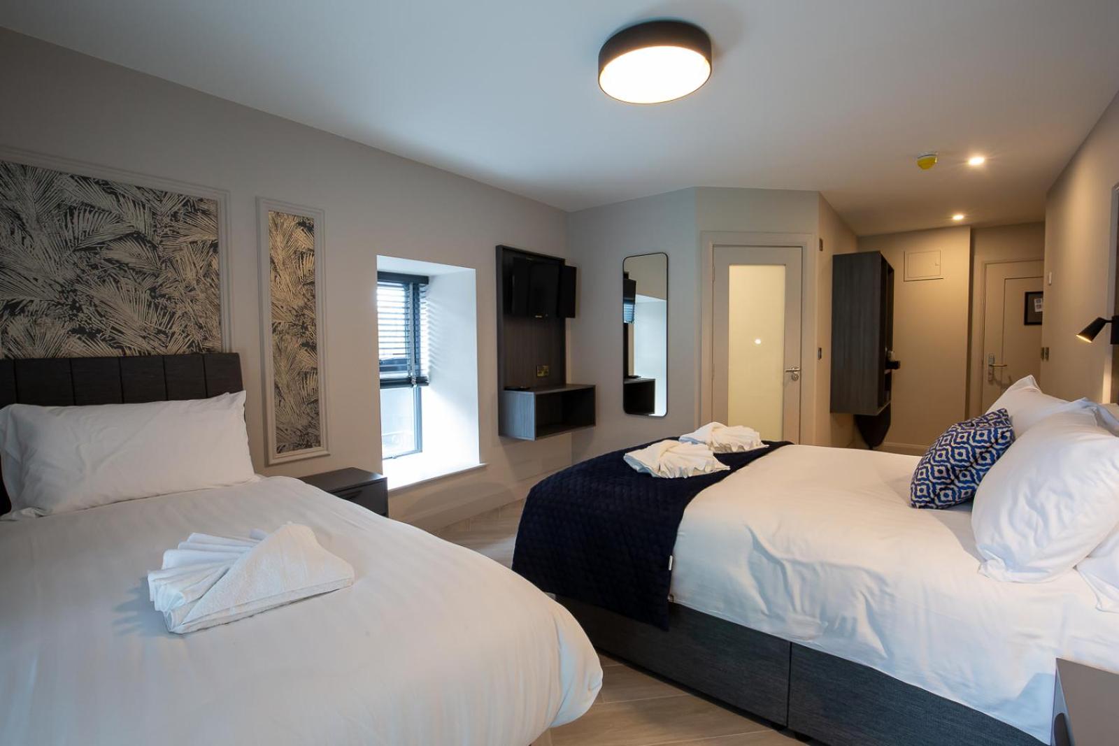 Standard Triple Room - Photo 8
