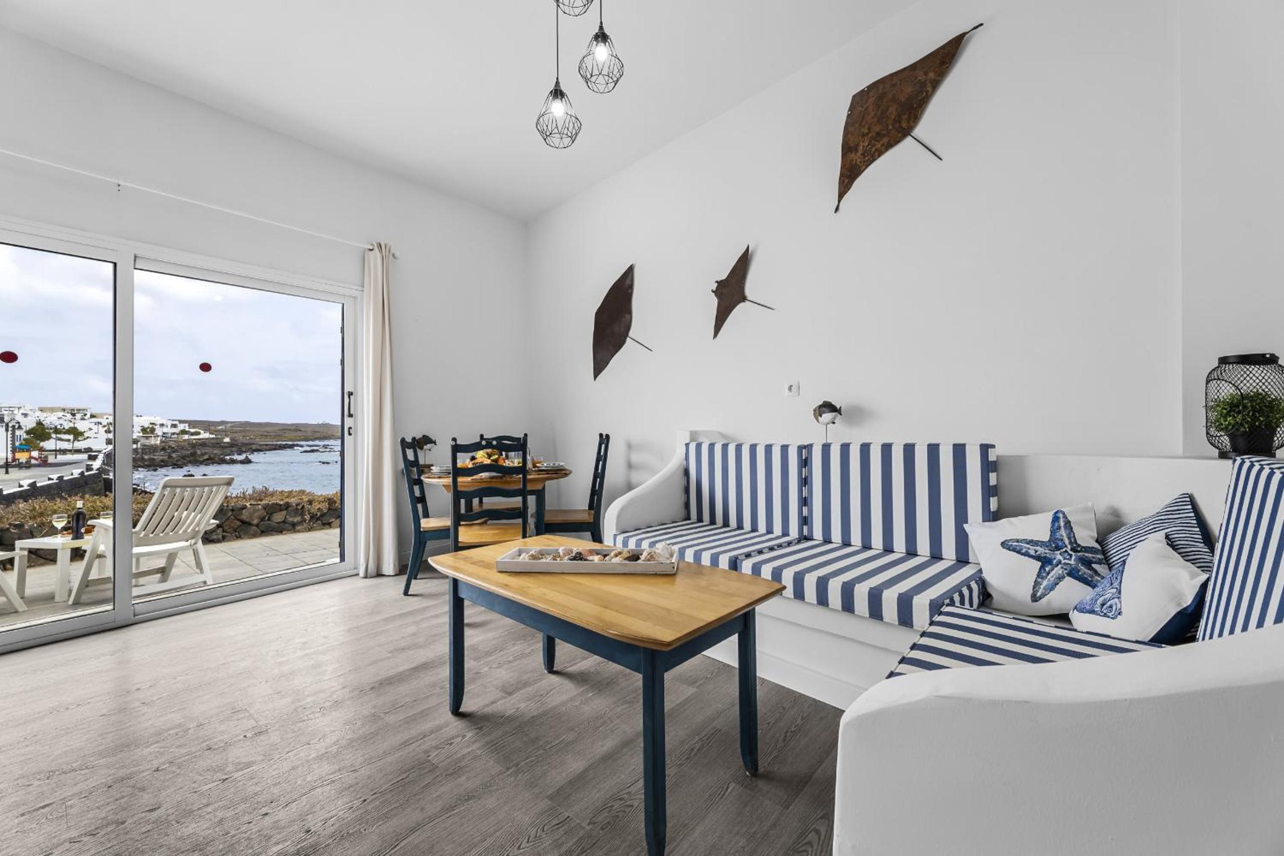 Apartamento con vista al mar