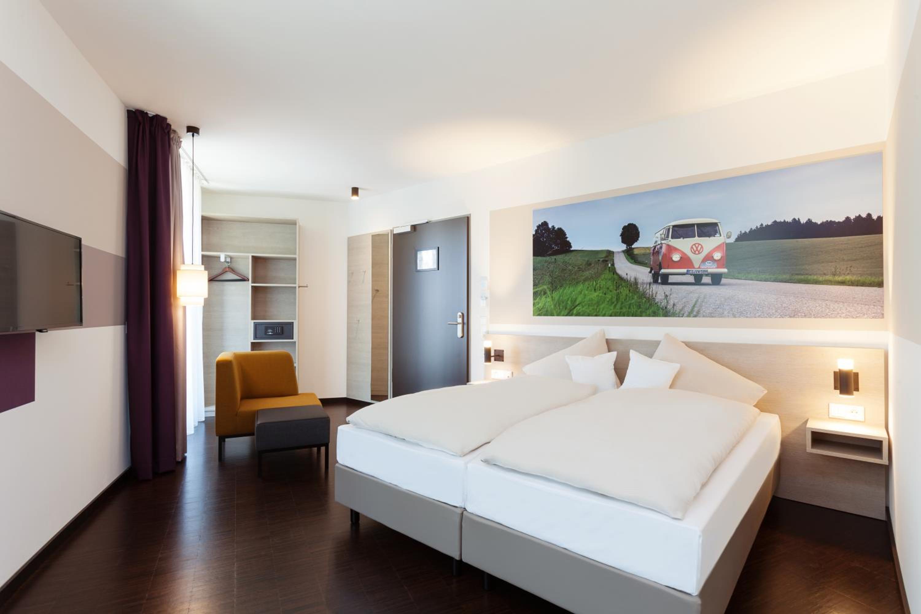 Comfort Accessible Room photo 2