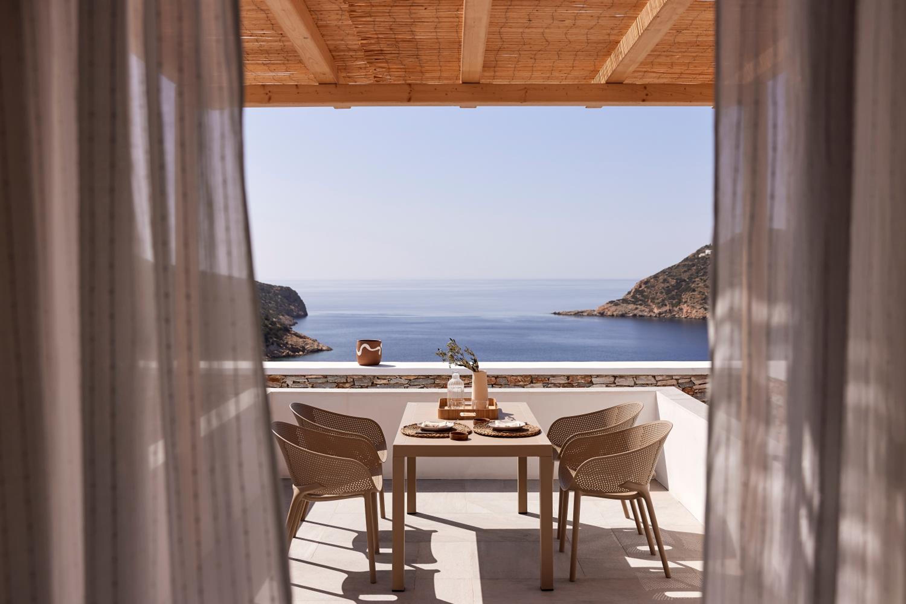 Junior Suite with Sea View photo 2