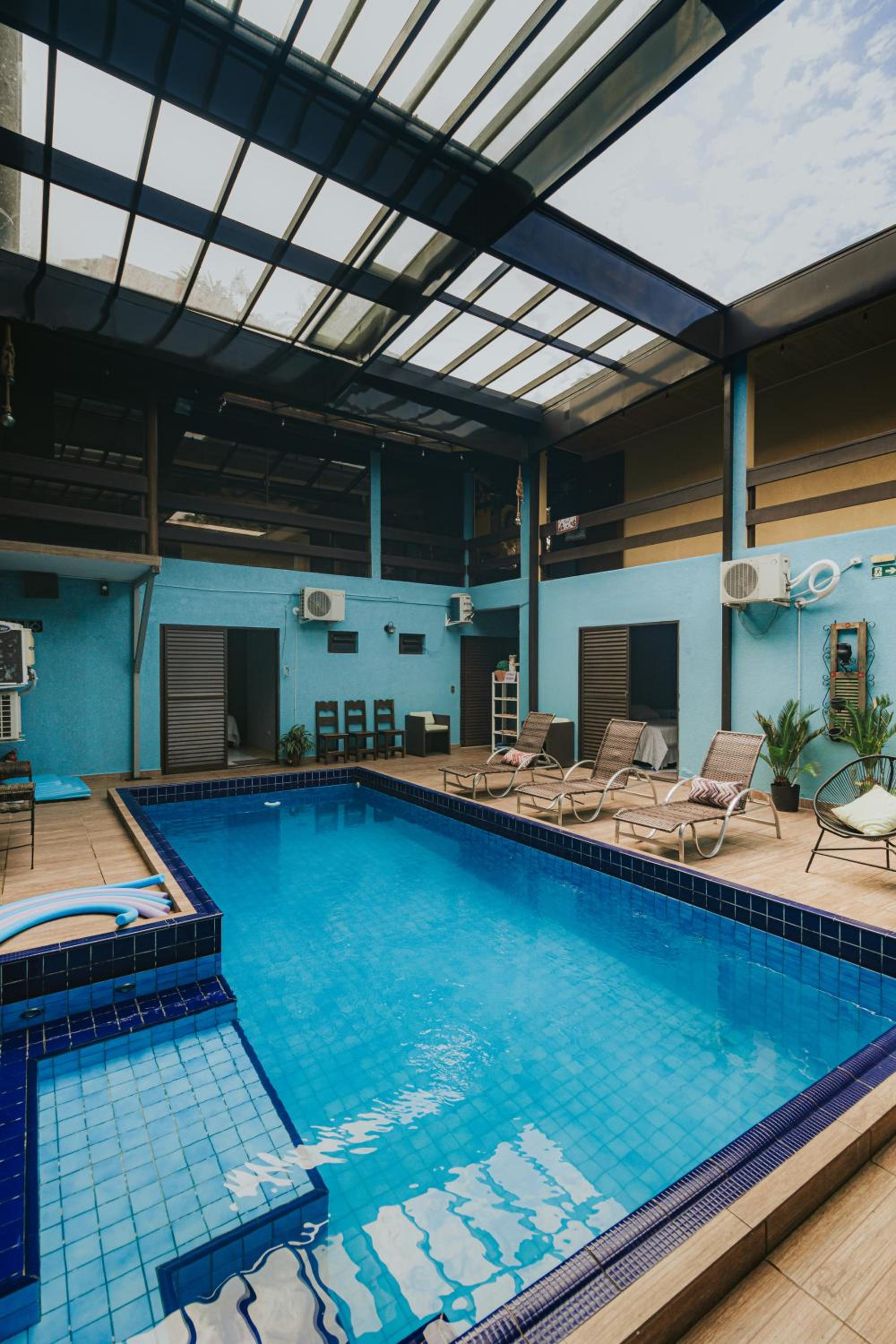 Quadruple Room with Pool View photo 3