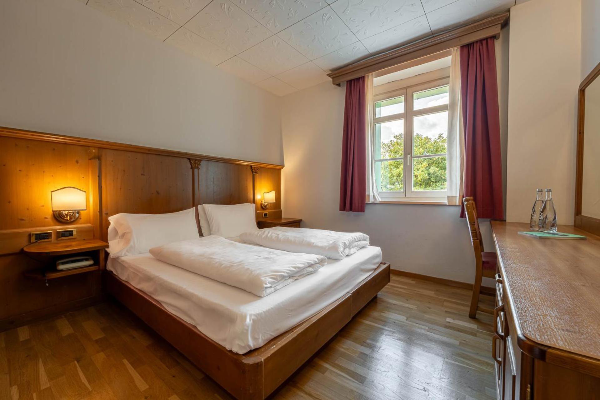 Standard Double or Twin Room - Photo 1