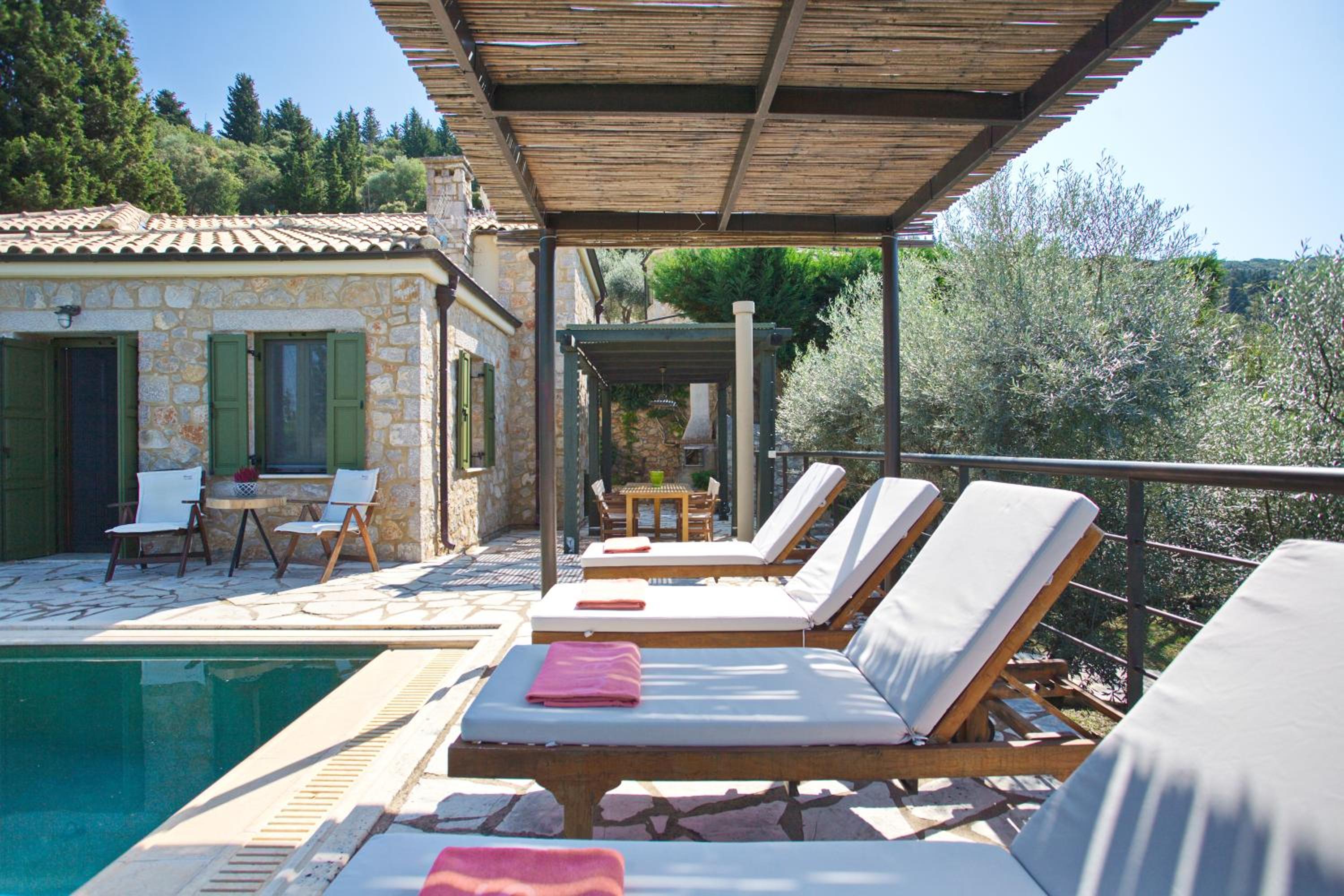 Villa with Garden View photo 3