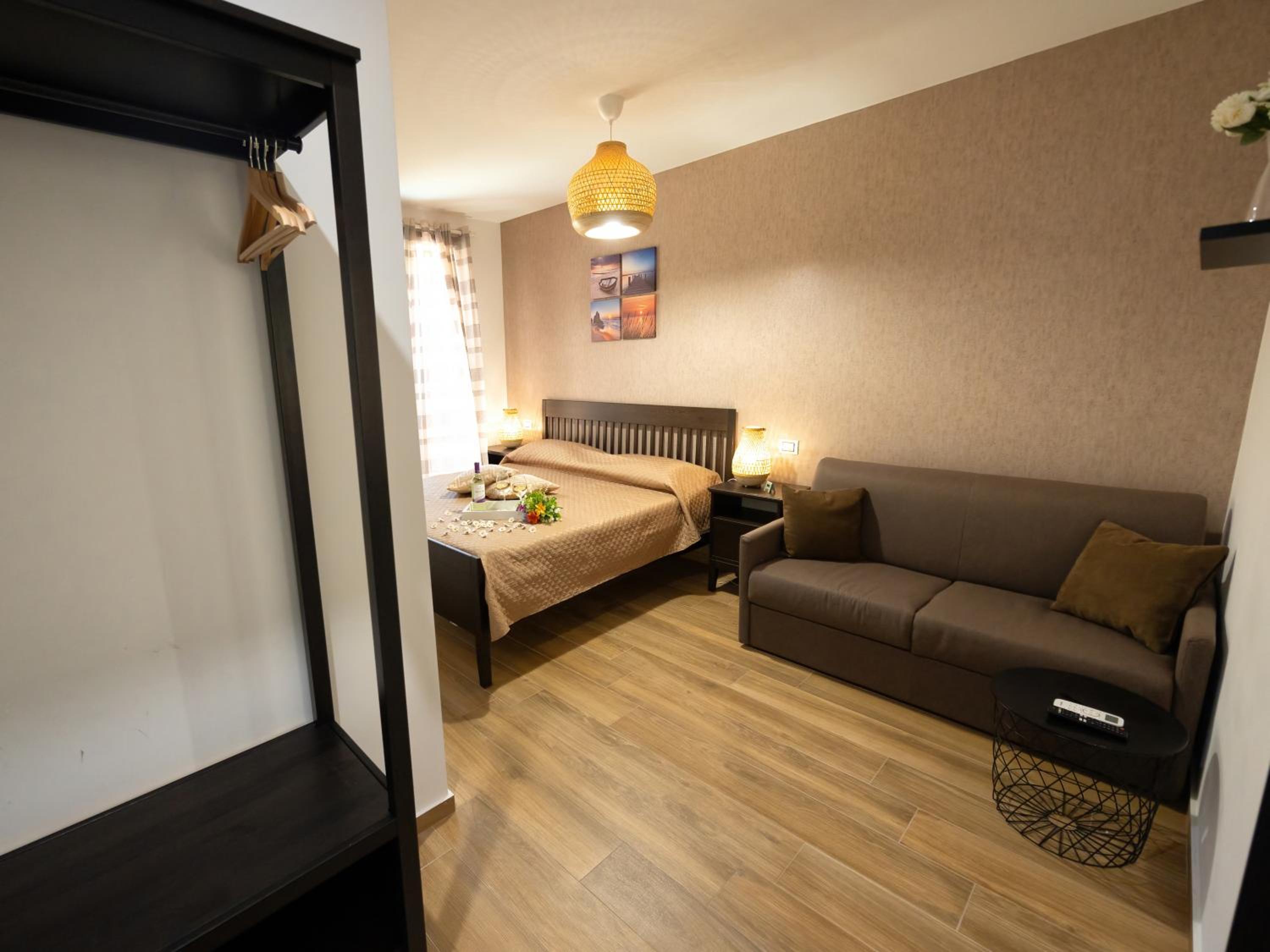 Superior Quadruple Room photo 3