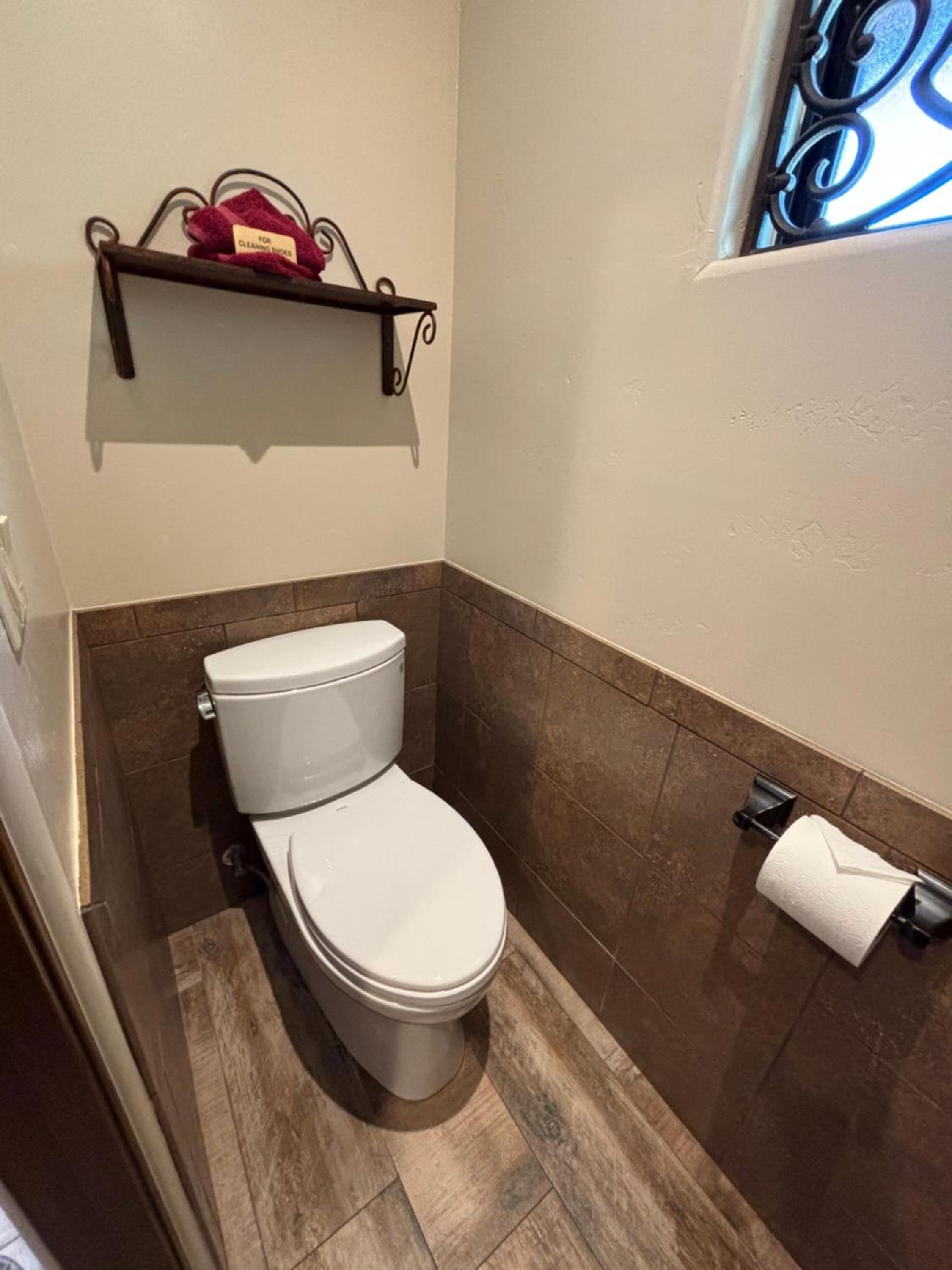 Copper Canyon - Superior King Room - Photo 8