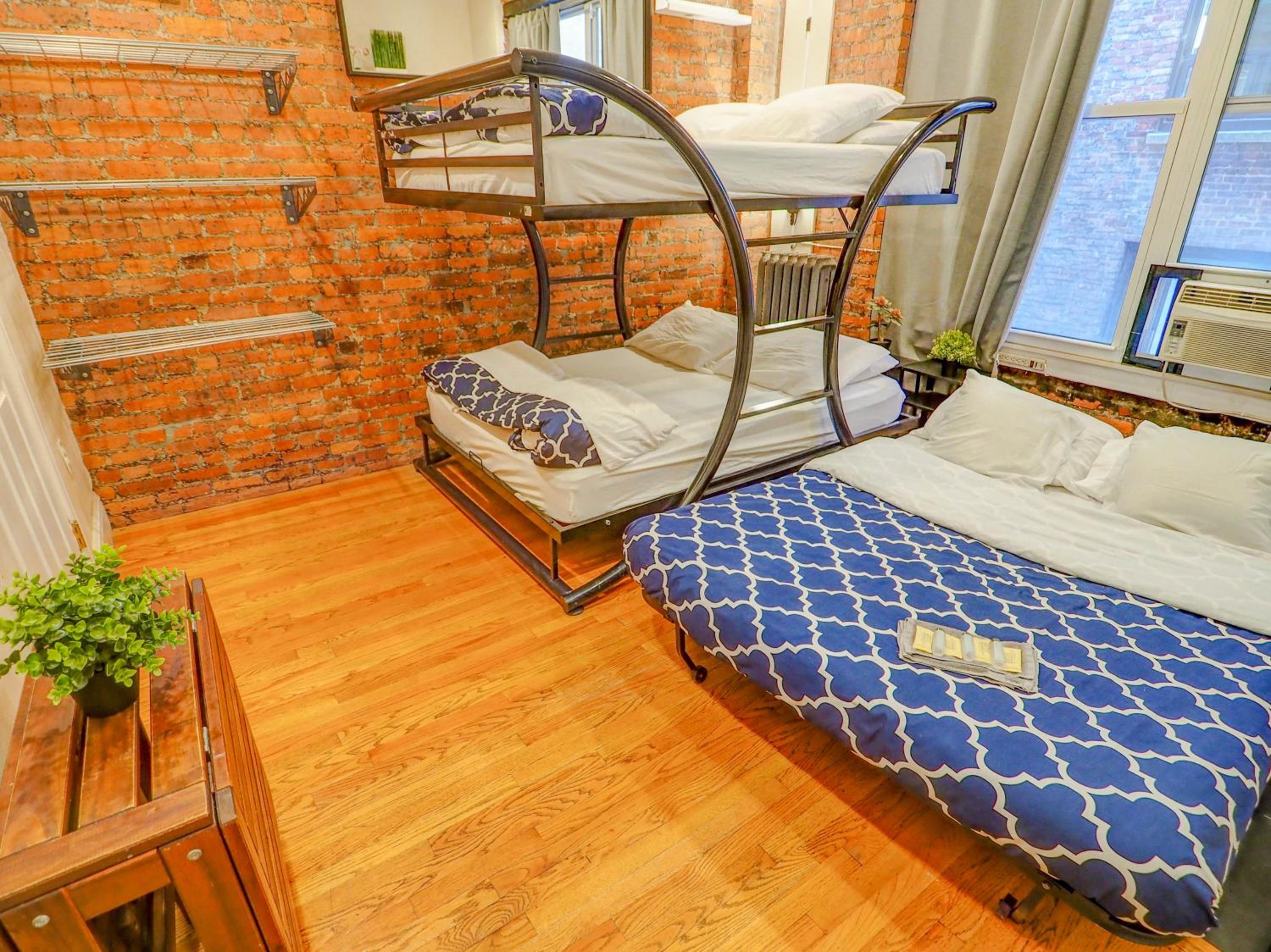 Studio With Sofa Bed photo 1