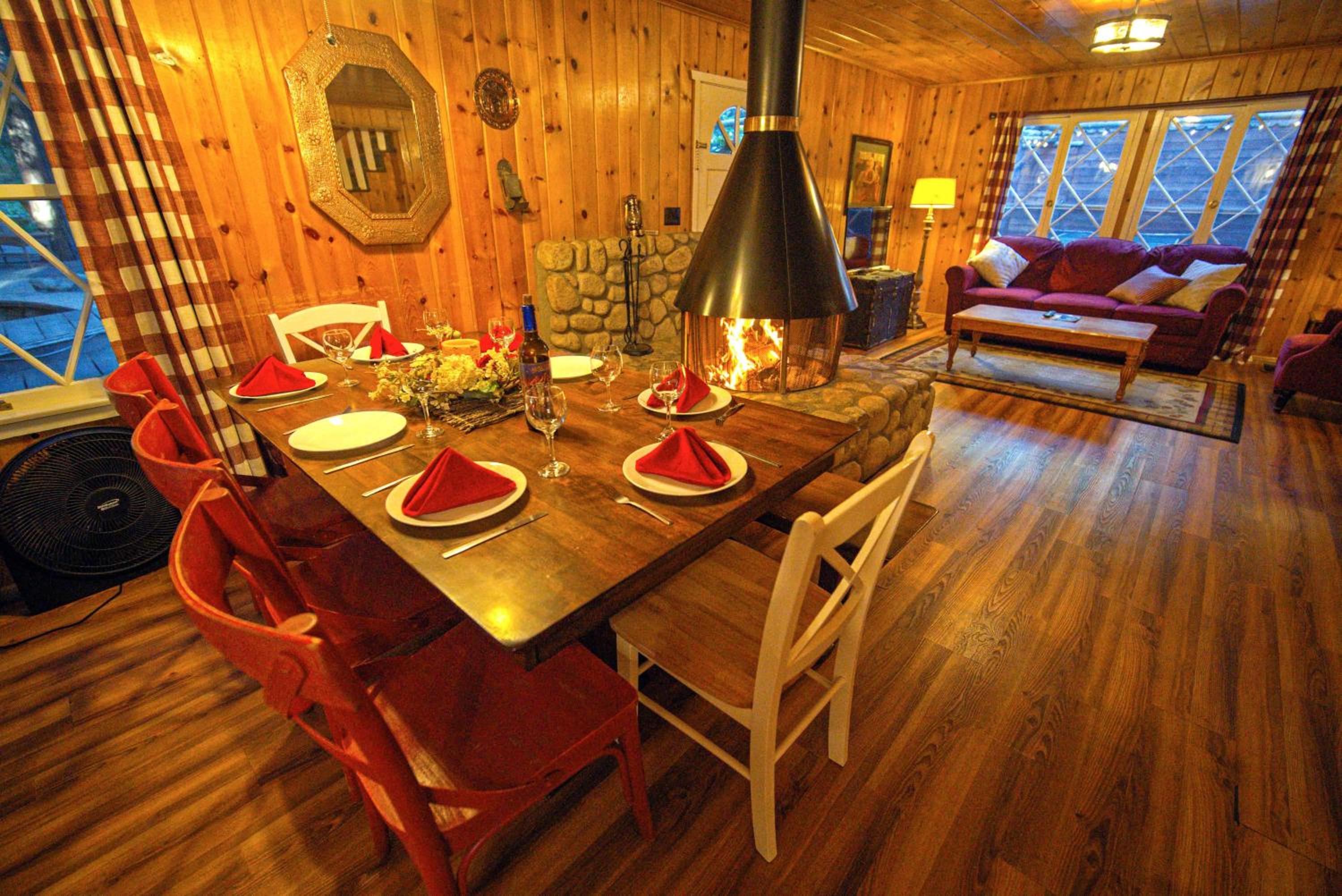 Three-Bedroom House photo 2