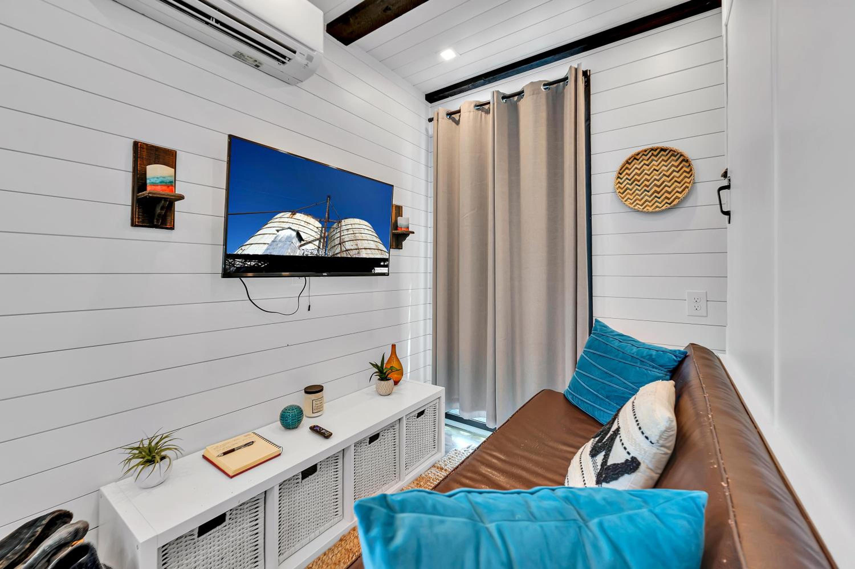 One-Bedroom Villa