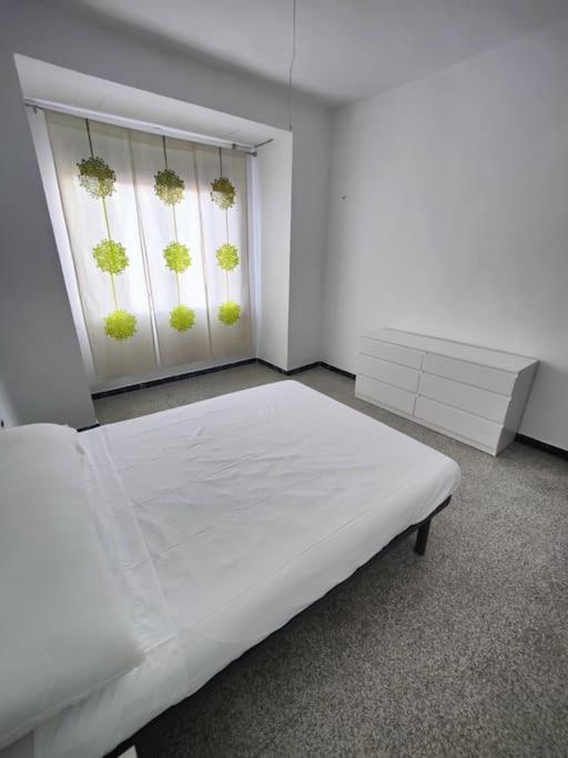 Casa de cuatro habitaciones