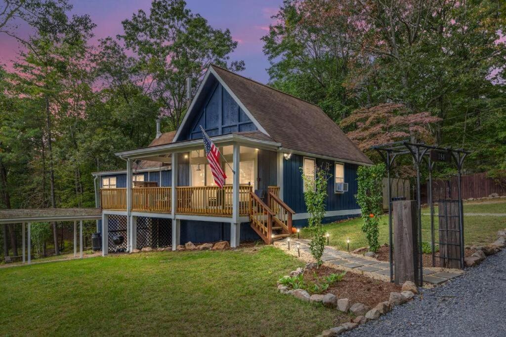 Four-Bedroom House photo 3