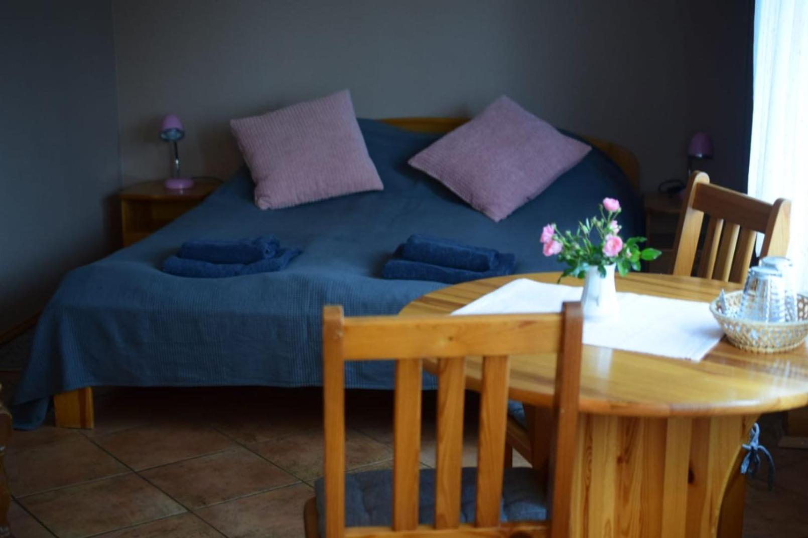 Double Room - Photo 3
