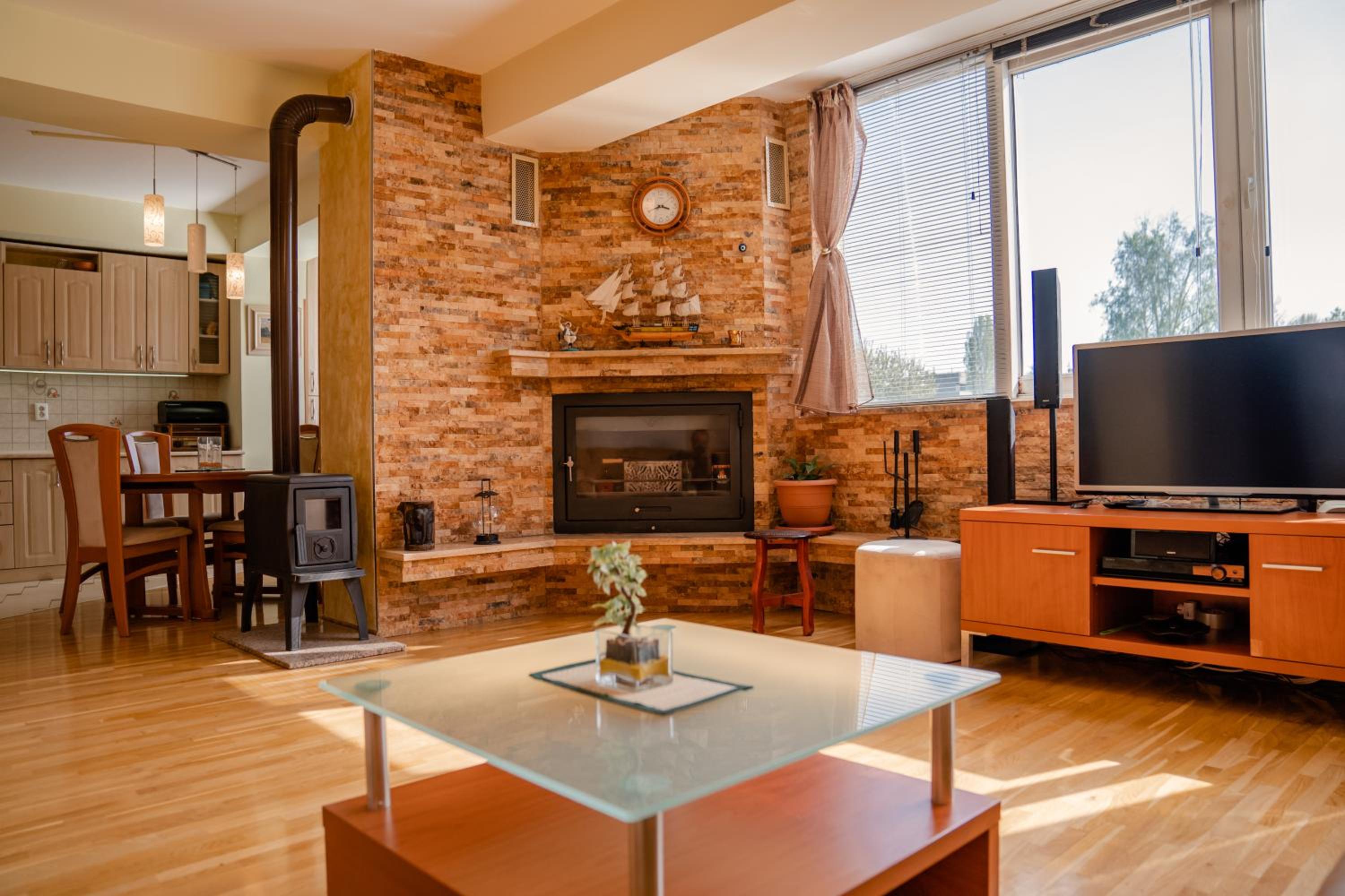 Deluxe Apartment
