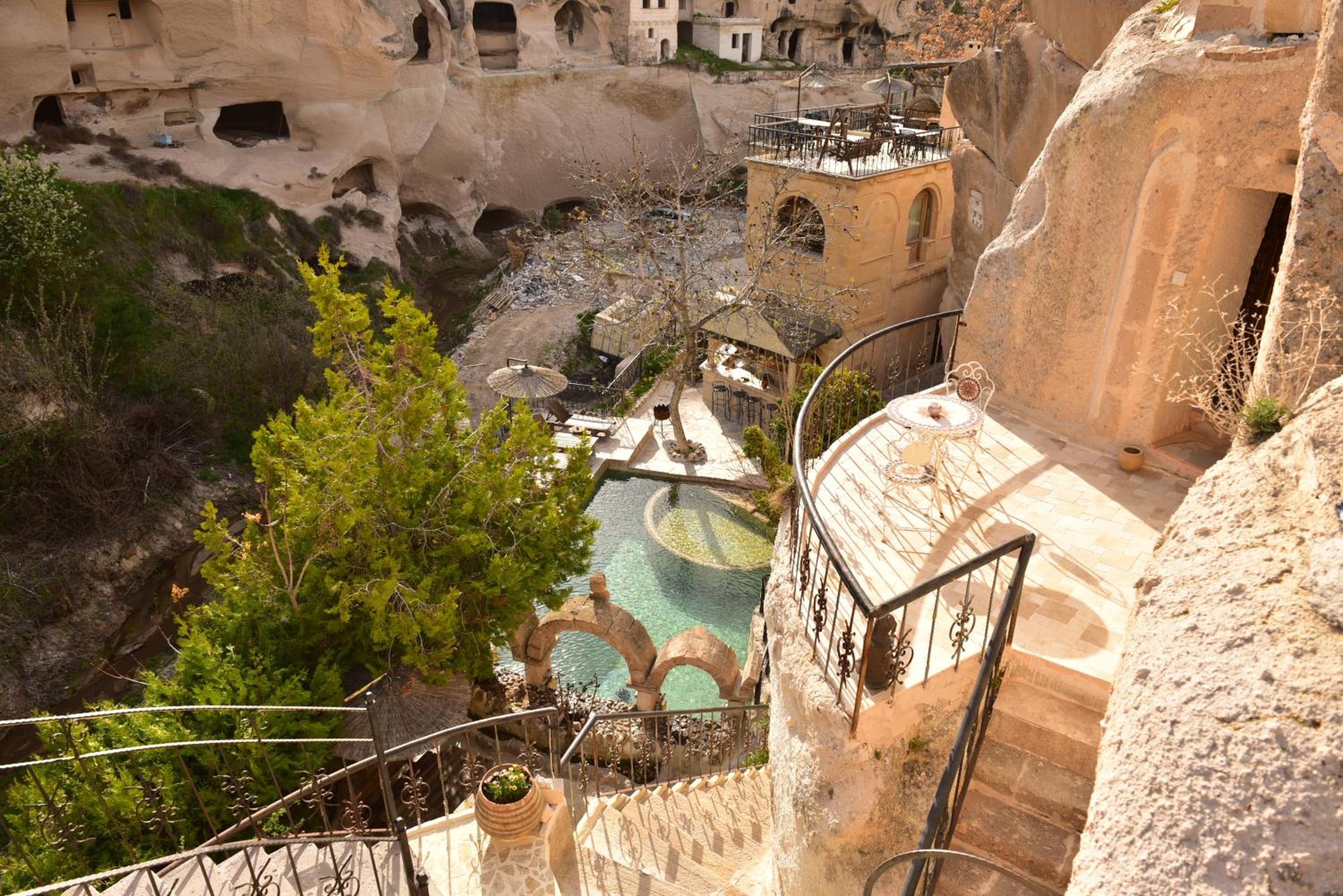 Cave Suite - Photo 4