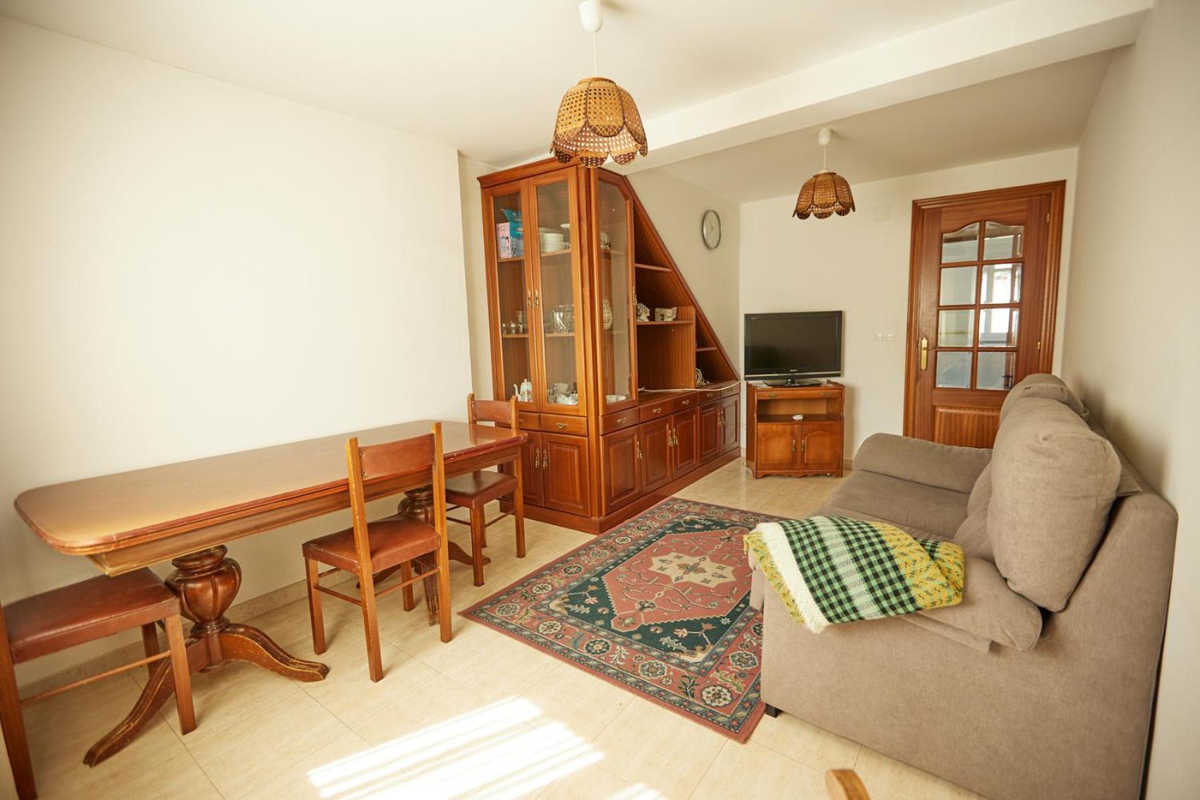 Three-Bedroom House photo 2